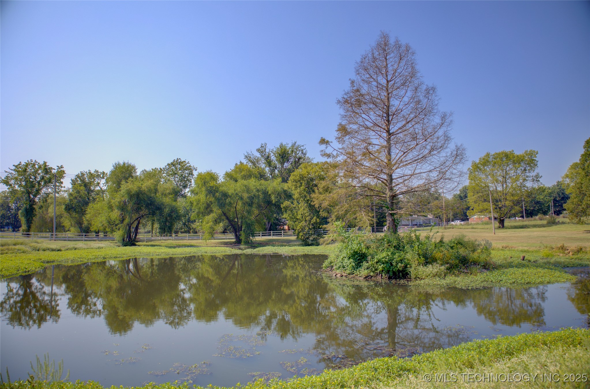 9097 E 580 Road Property Photo 5
