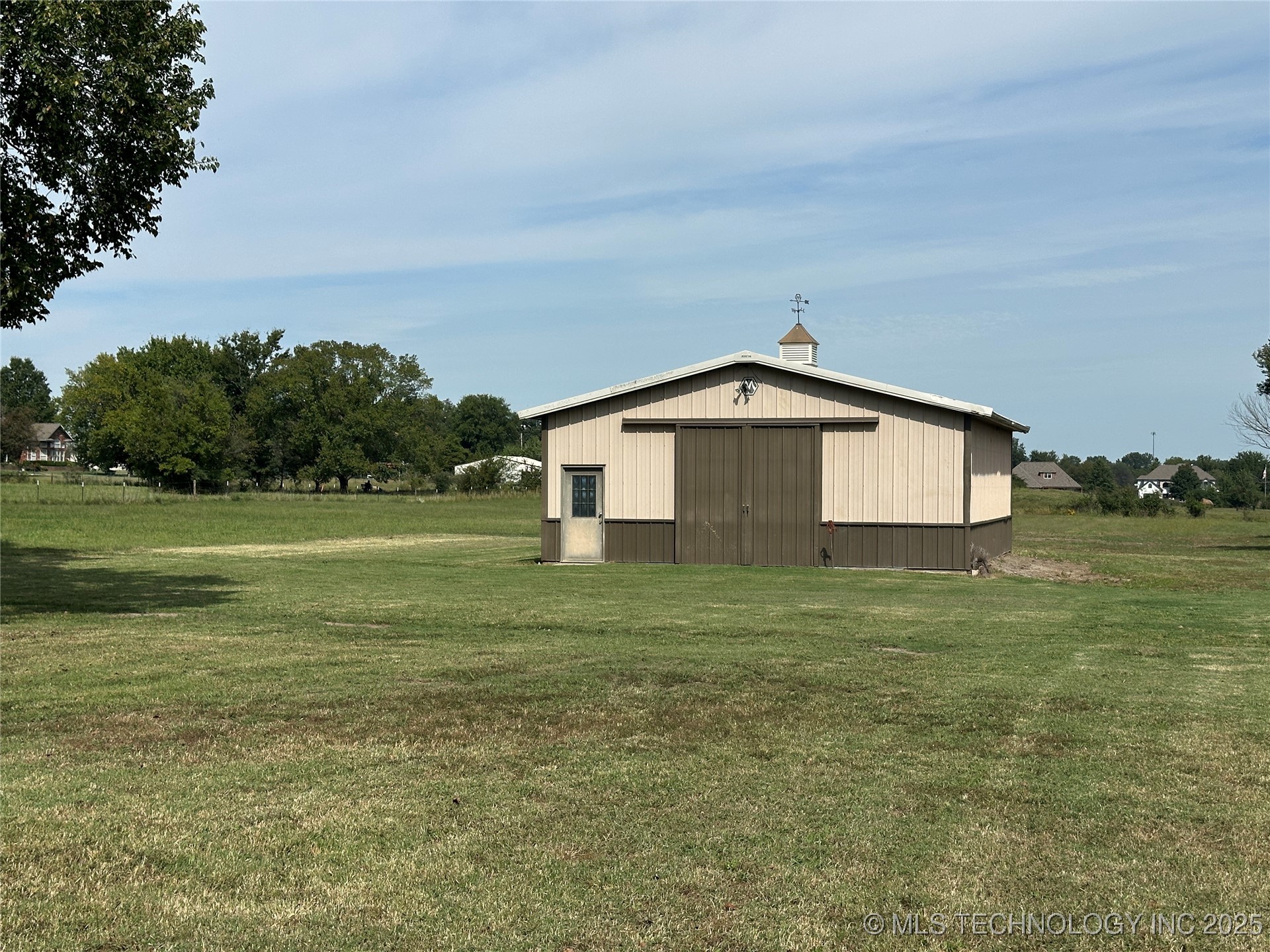 9097 E 580 Road Property Photo 34