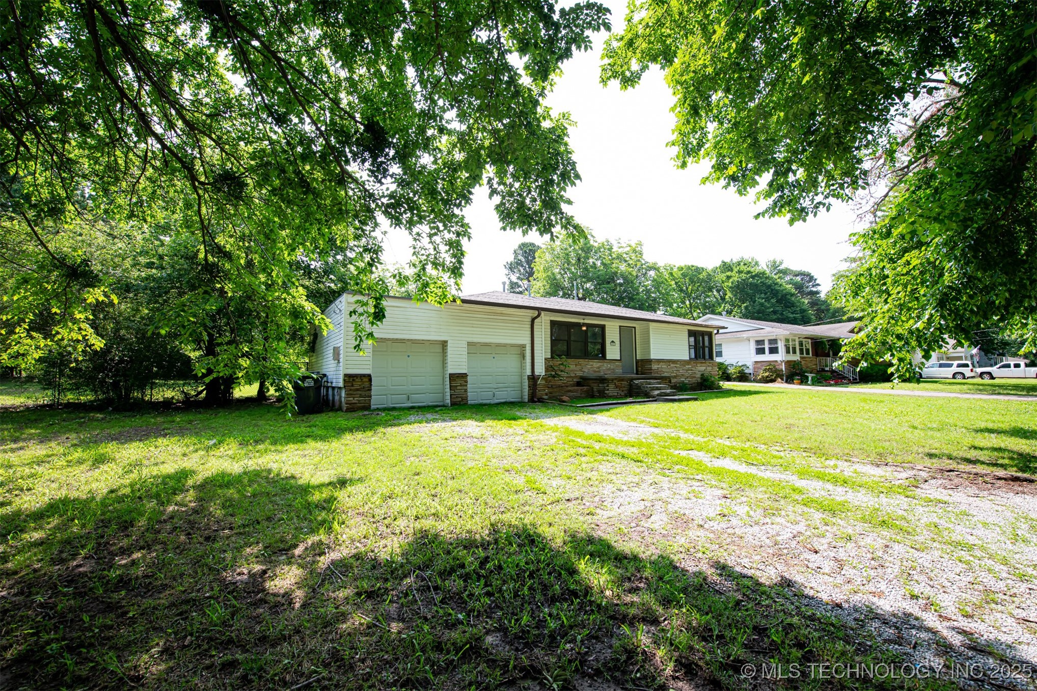 403 Delaware Avenue Property Photo 3