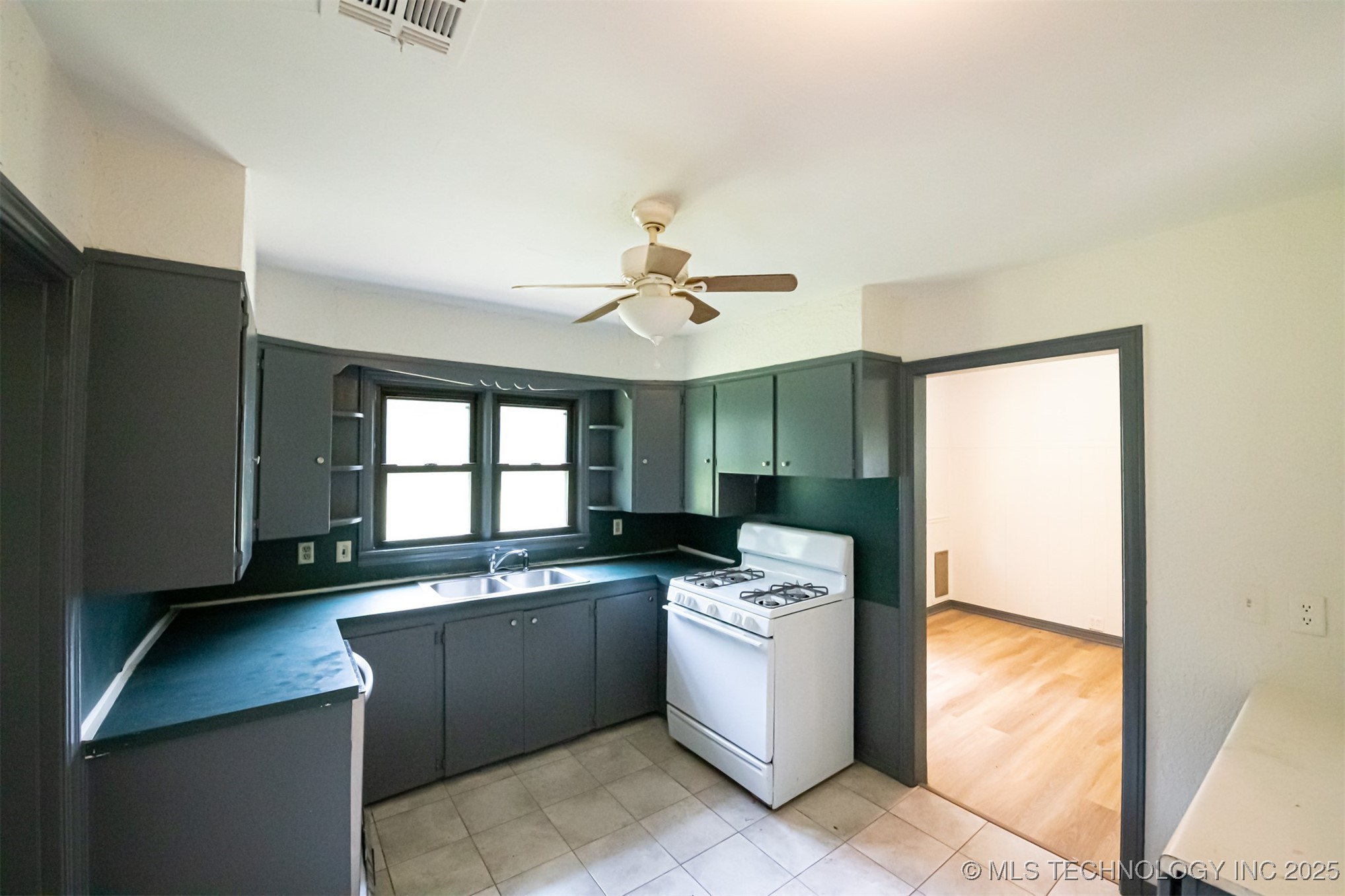 403 Delaware Avenue Property Photo 12