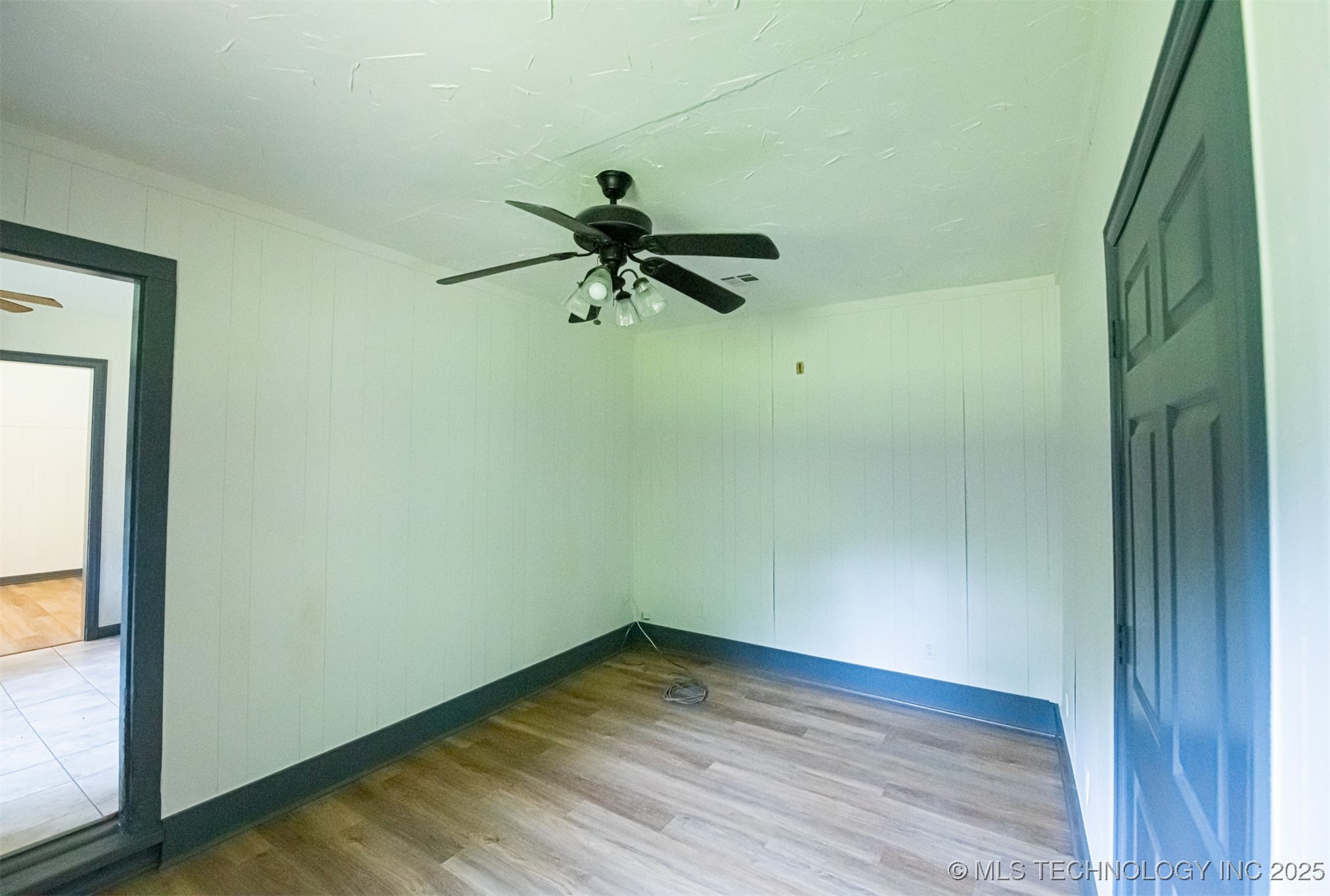 403 Delaware Avenue Property Photo 13