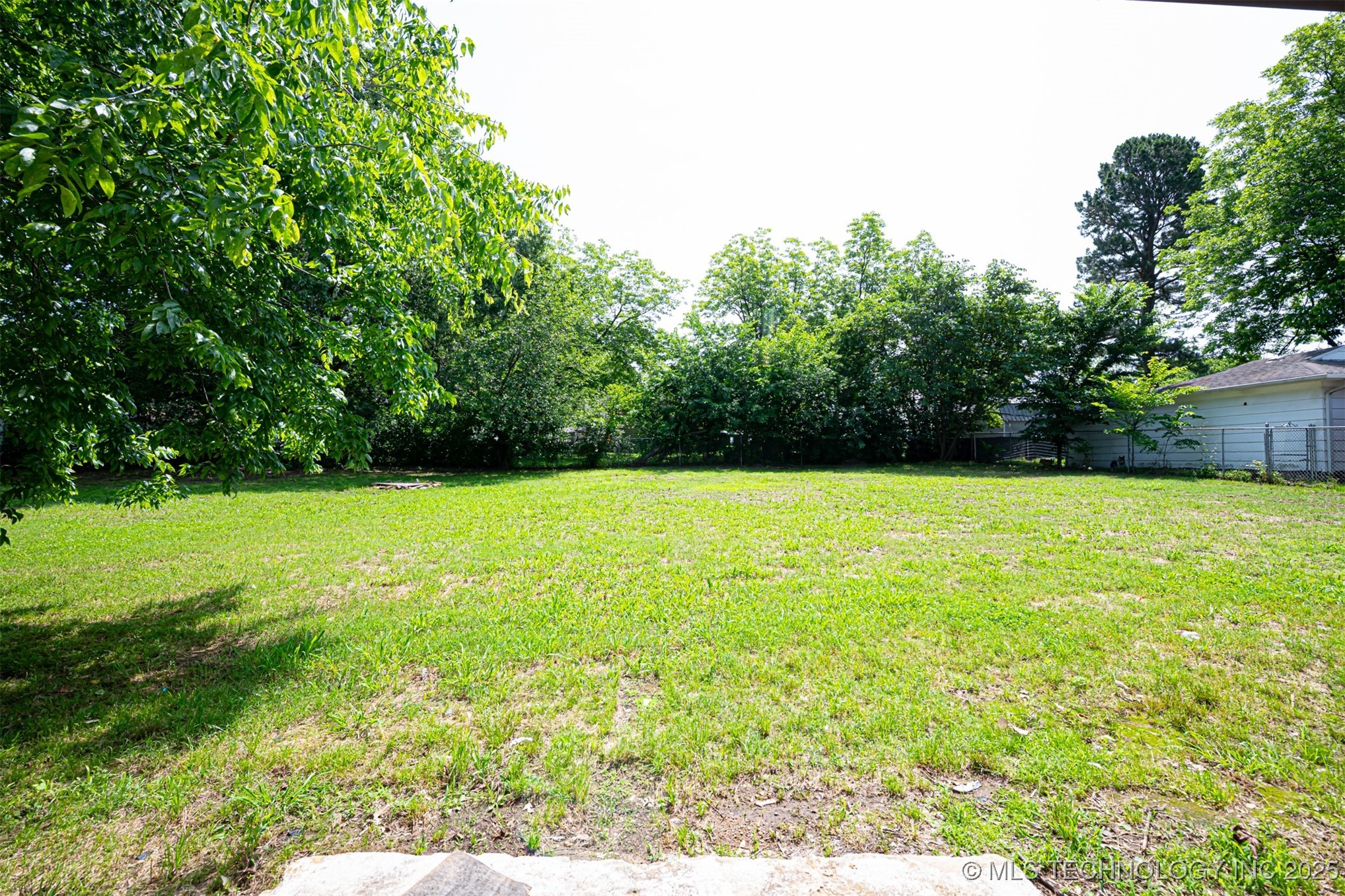 403 Delaware Avenue Property Photo 16