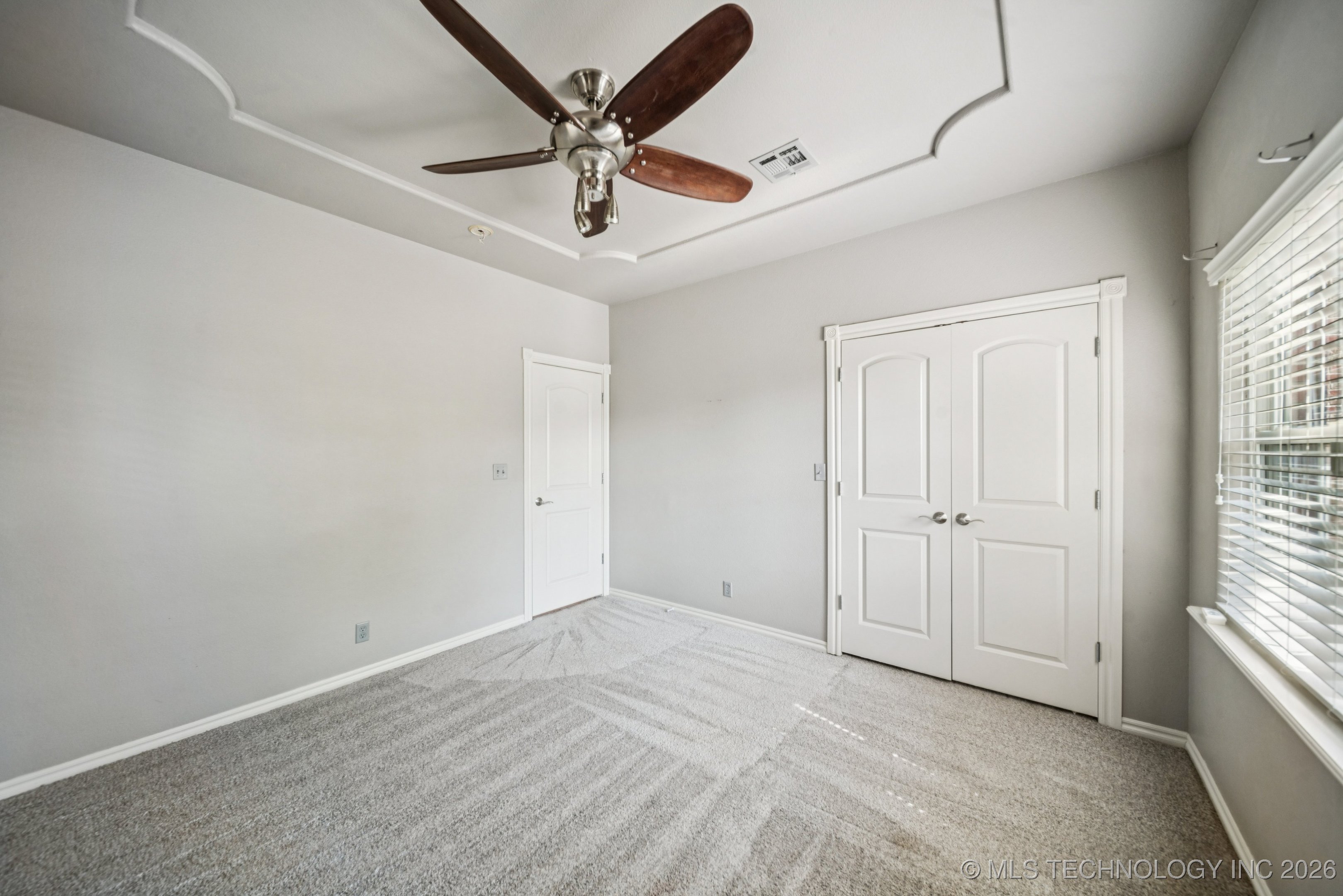 13606 S 261st East Avenue Property Photo 18