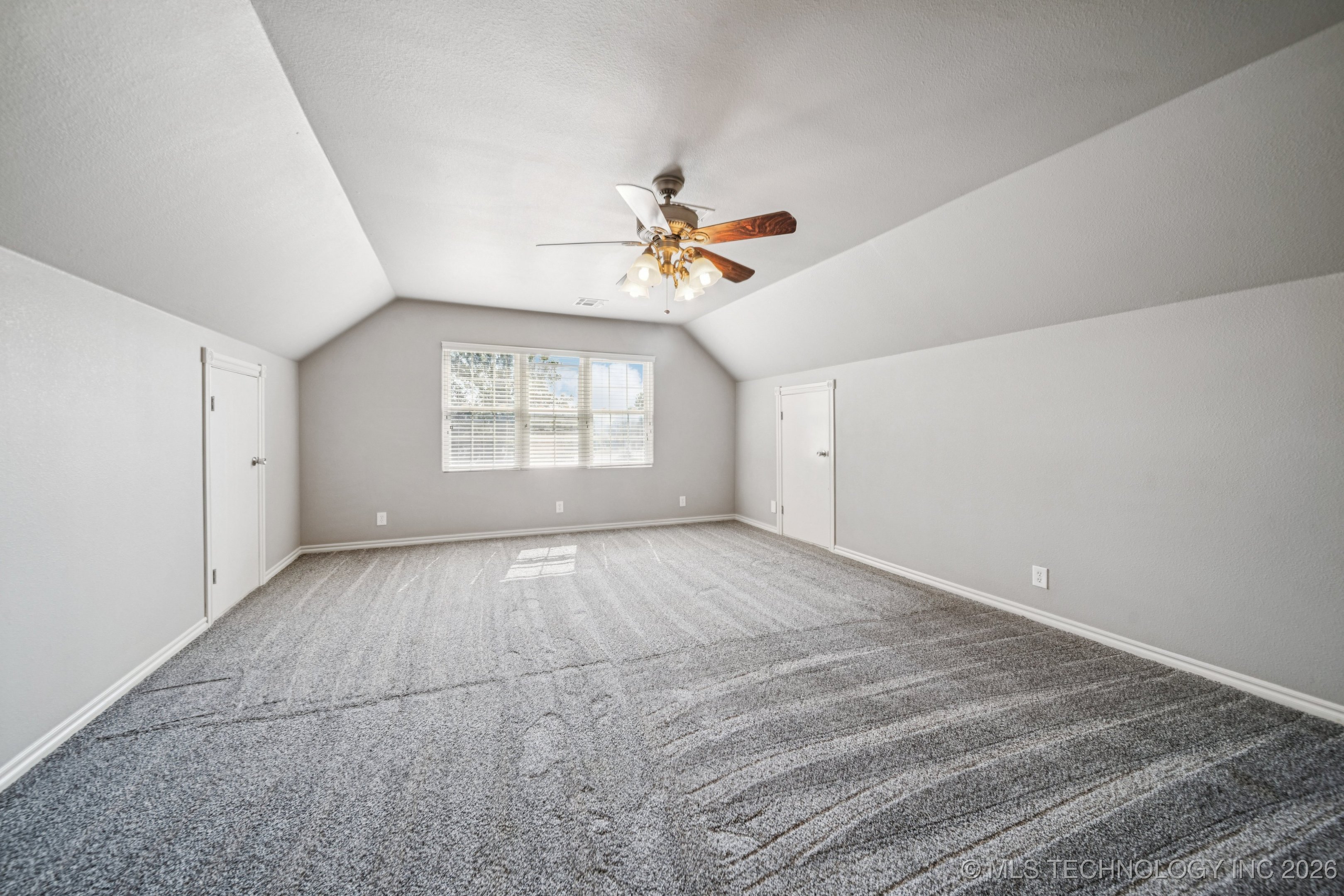 13606 S 261st East Avenue Property Photo 22