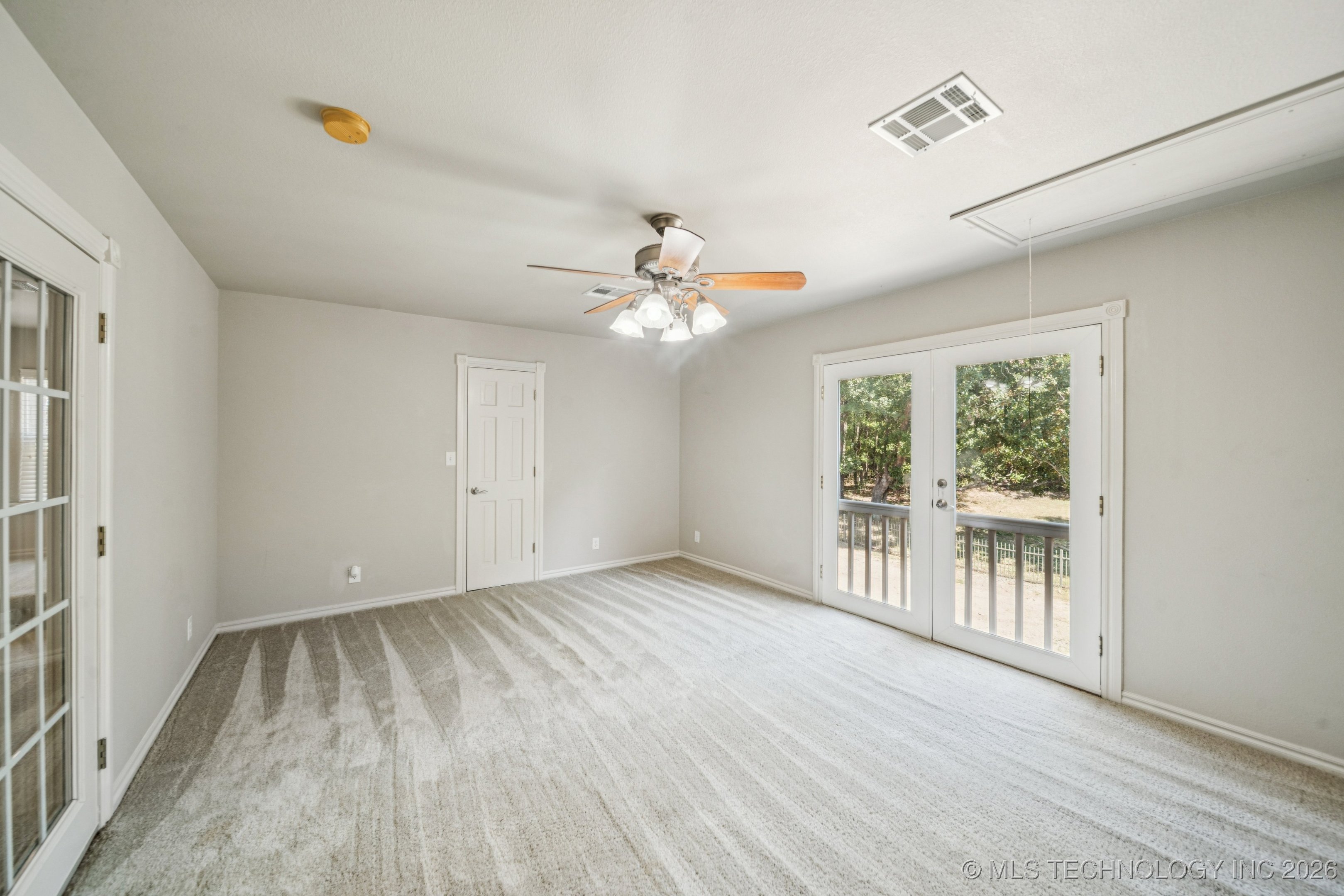 13606 S 261st East Avenue Property Photo 29