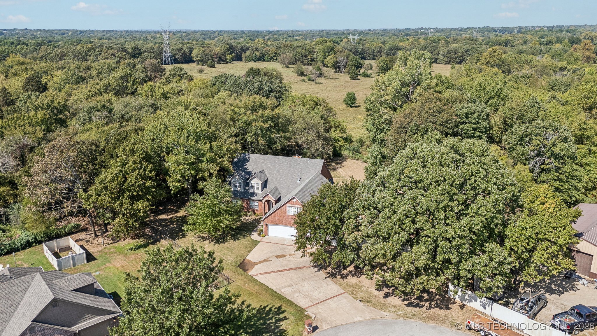 13606 S 261st East Avenue Property Photo 43