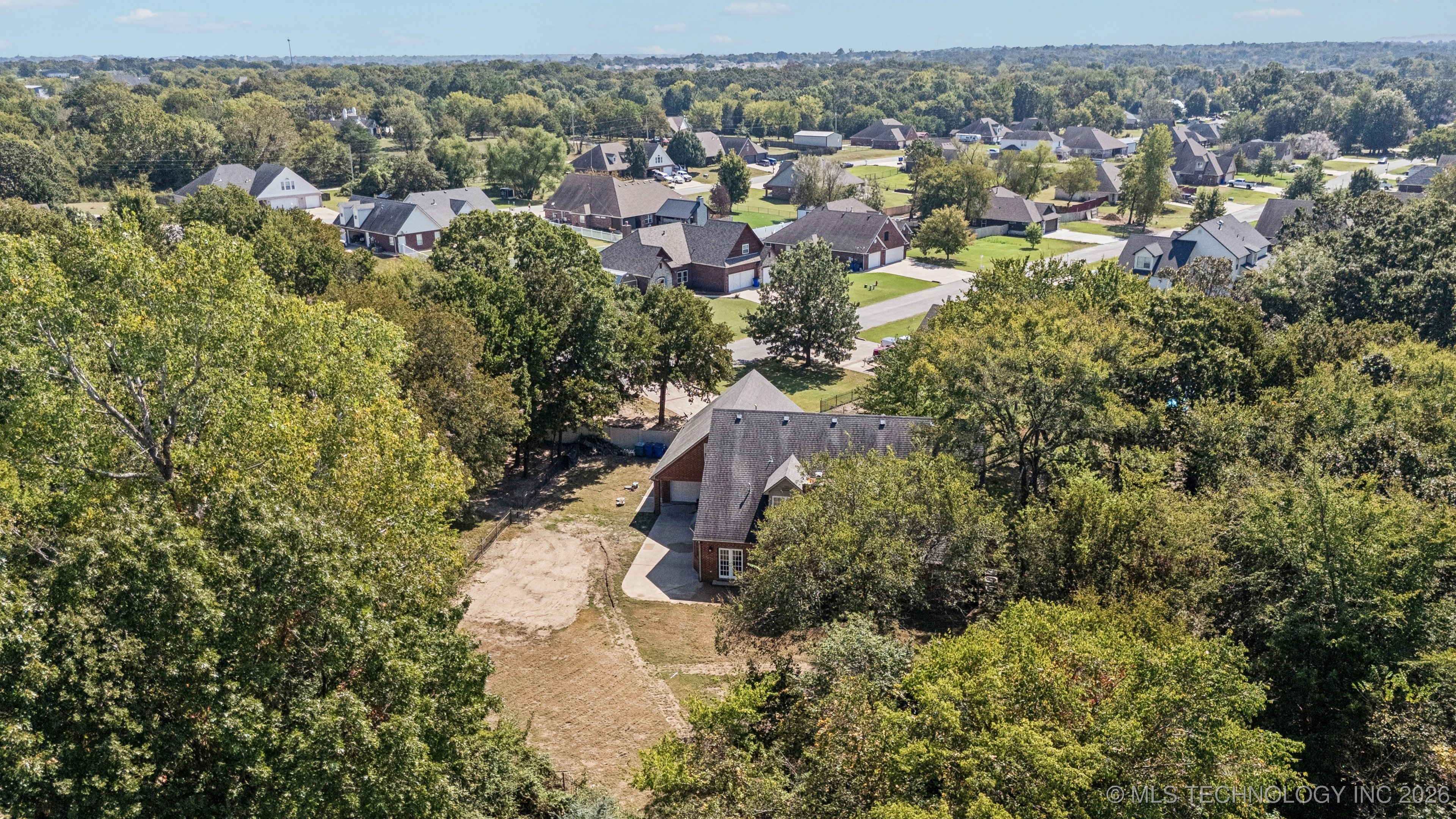 13606 S 261st East Avenue Property Photo 45