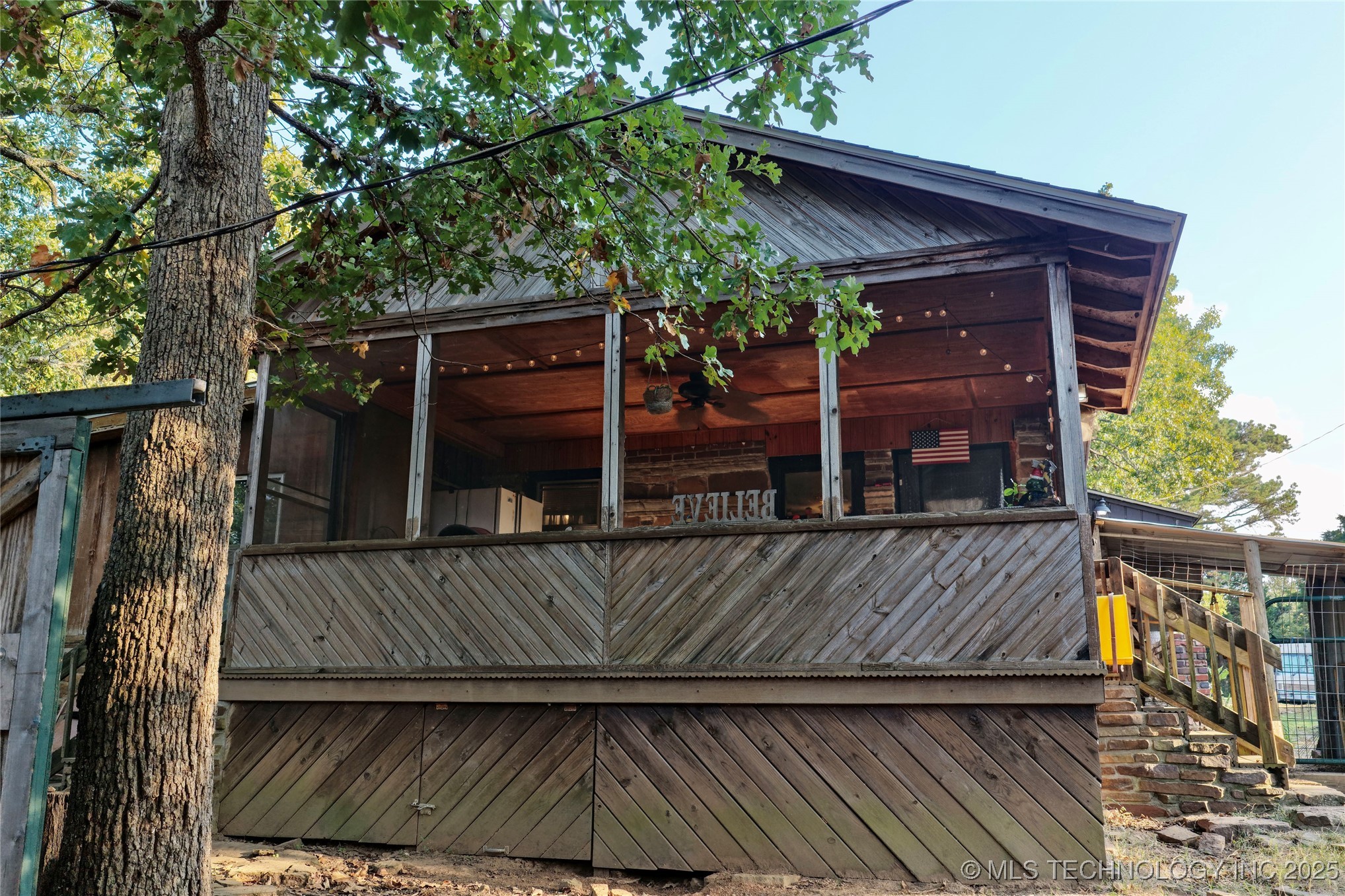 108 Patricia Property Photo 5