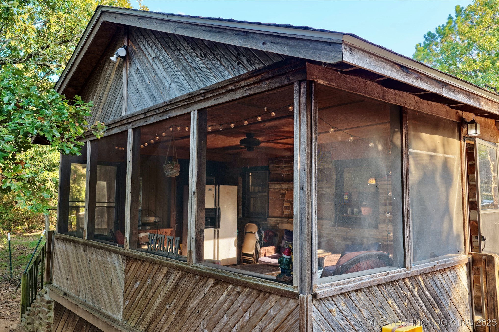 108 Patricia Property Photo 6