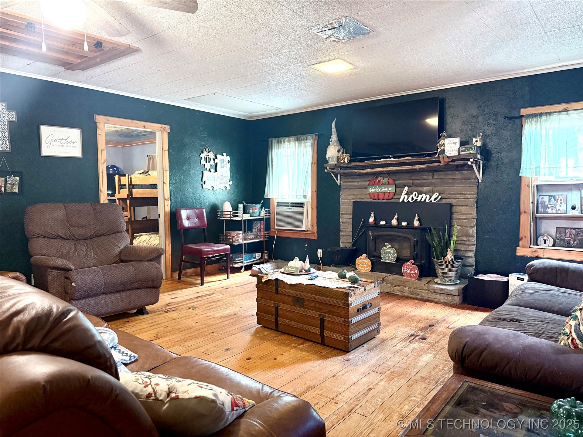 108 Patricia Property Photo 16