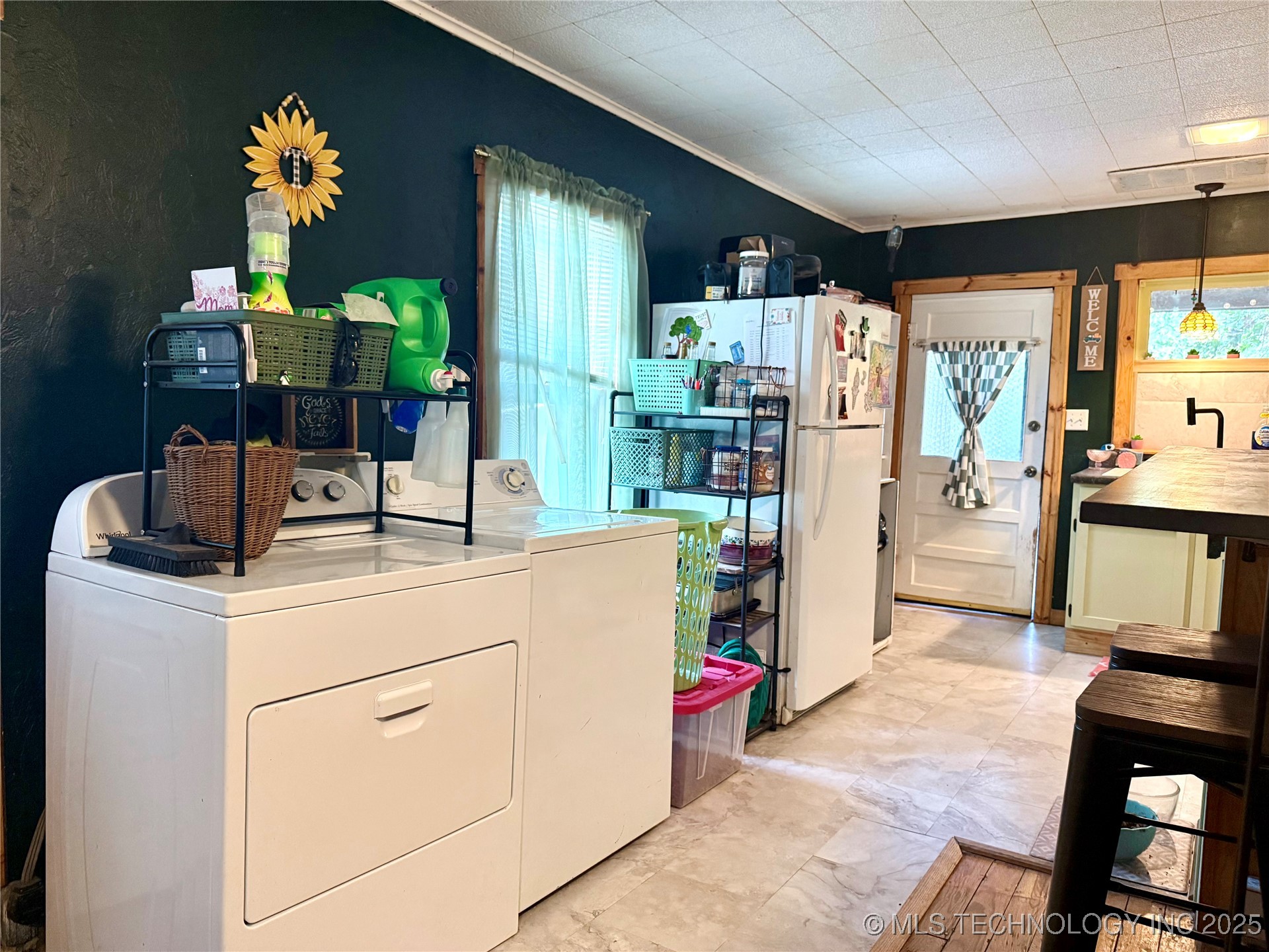 108 Patricia Property Photo 22