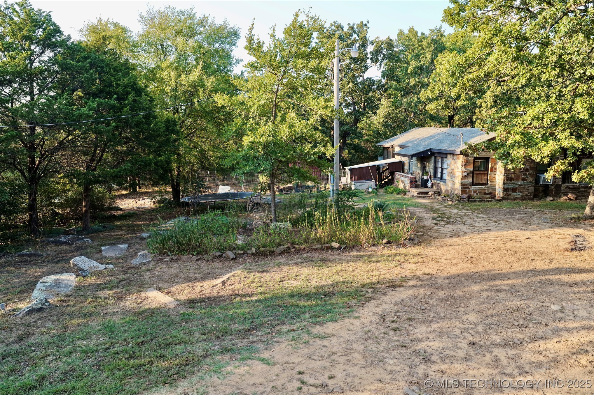 108 Patricia Property Photo 28