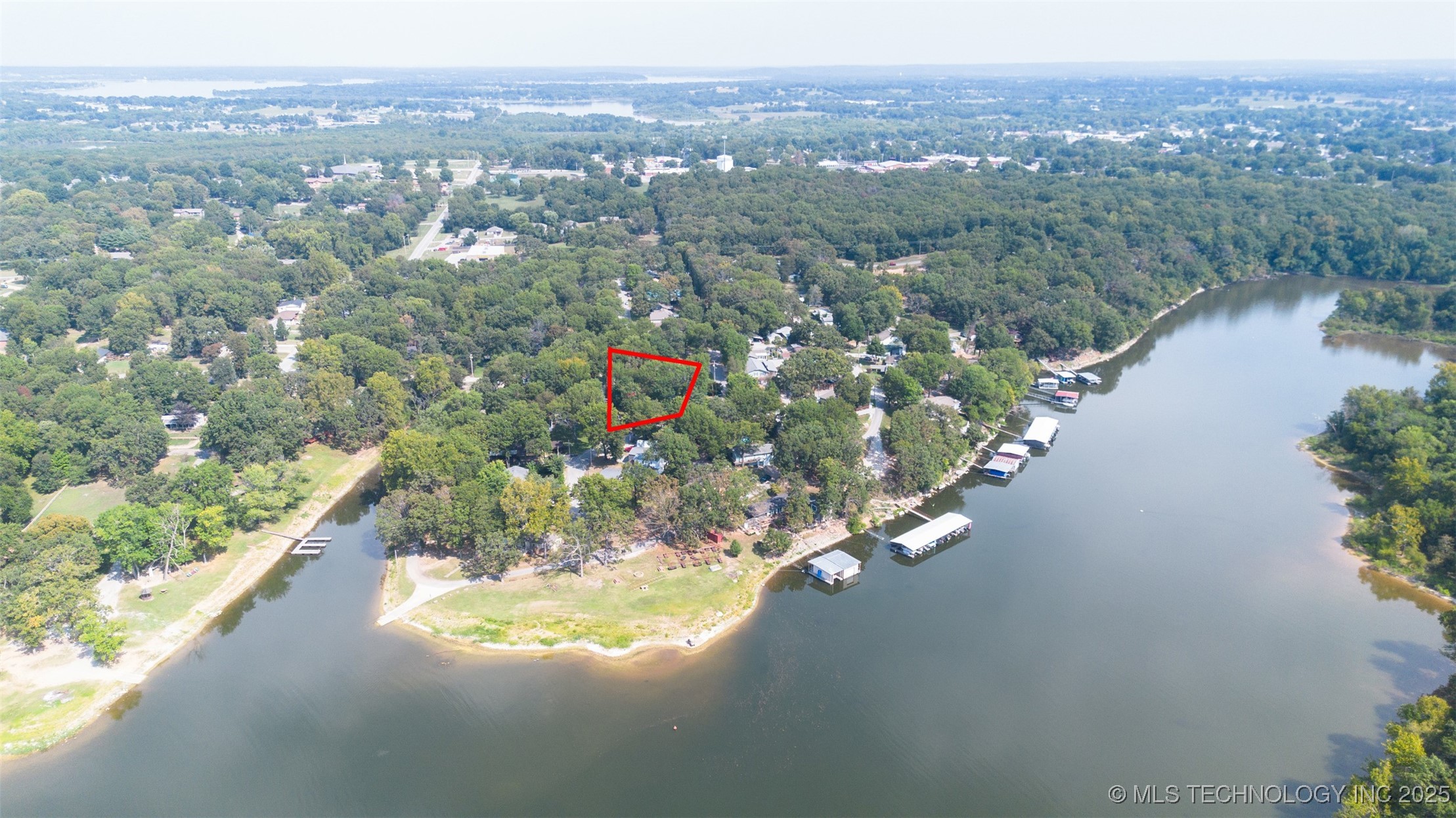 1425 Wood Street Property Photo 19