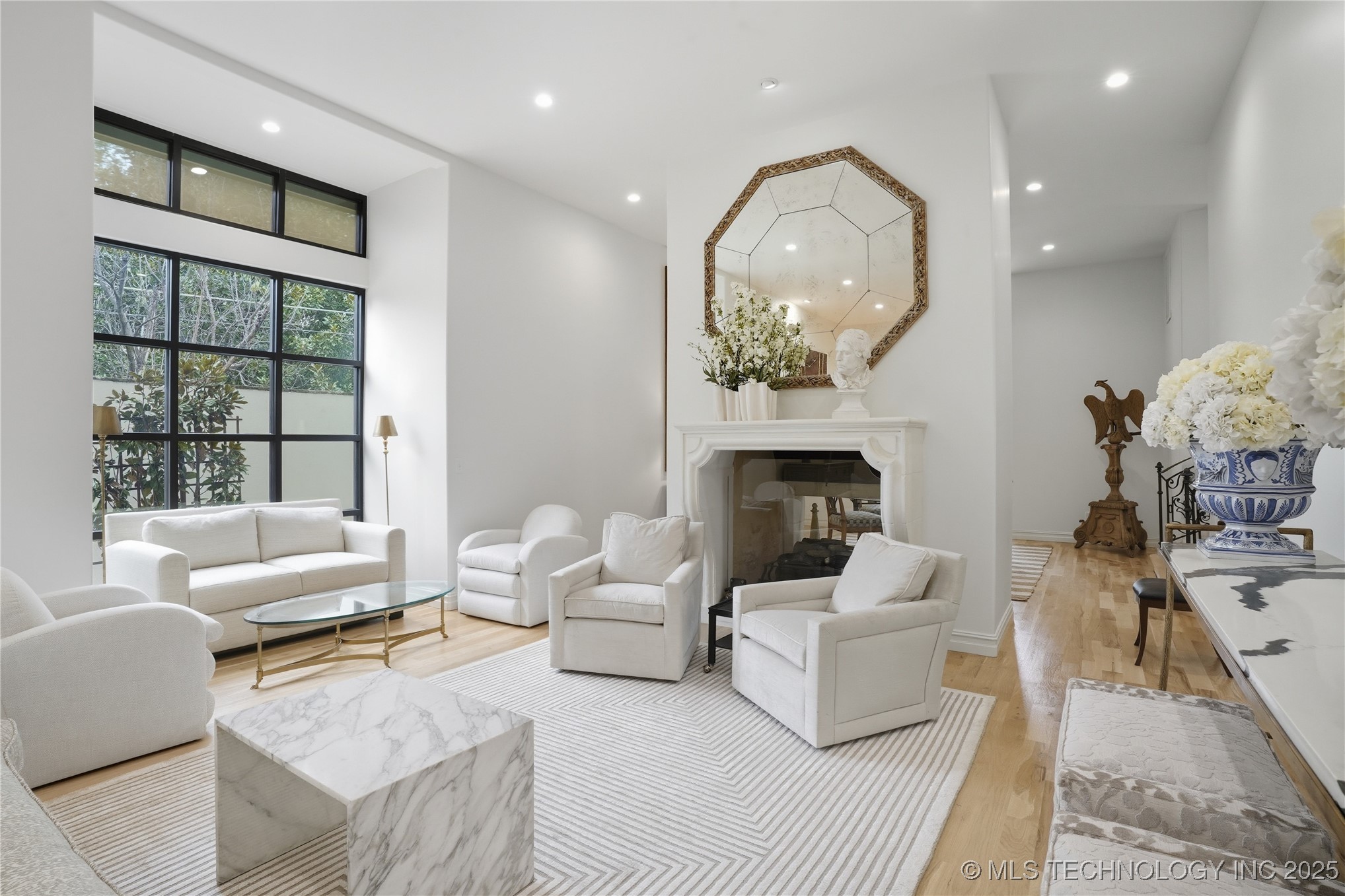 3456 S Atlanta Place Property Photo 11