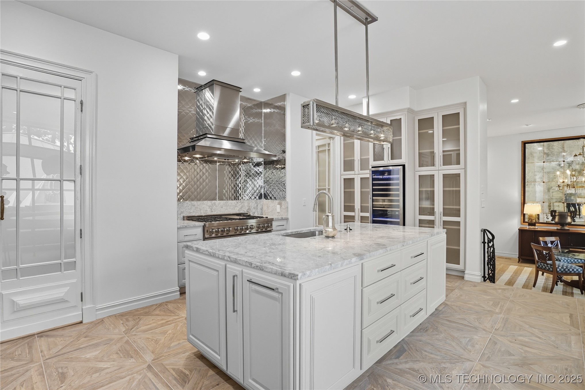 3456 S Atlanta Place Property Photo 19