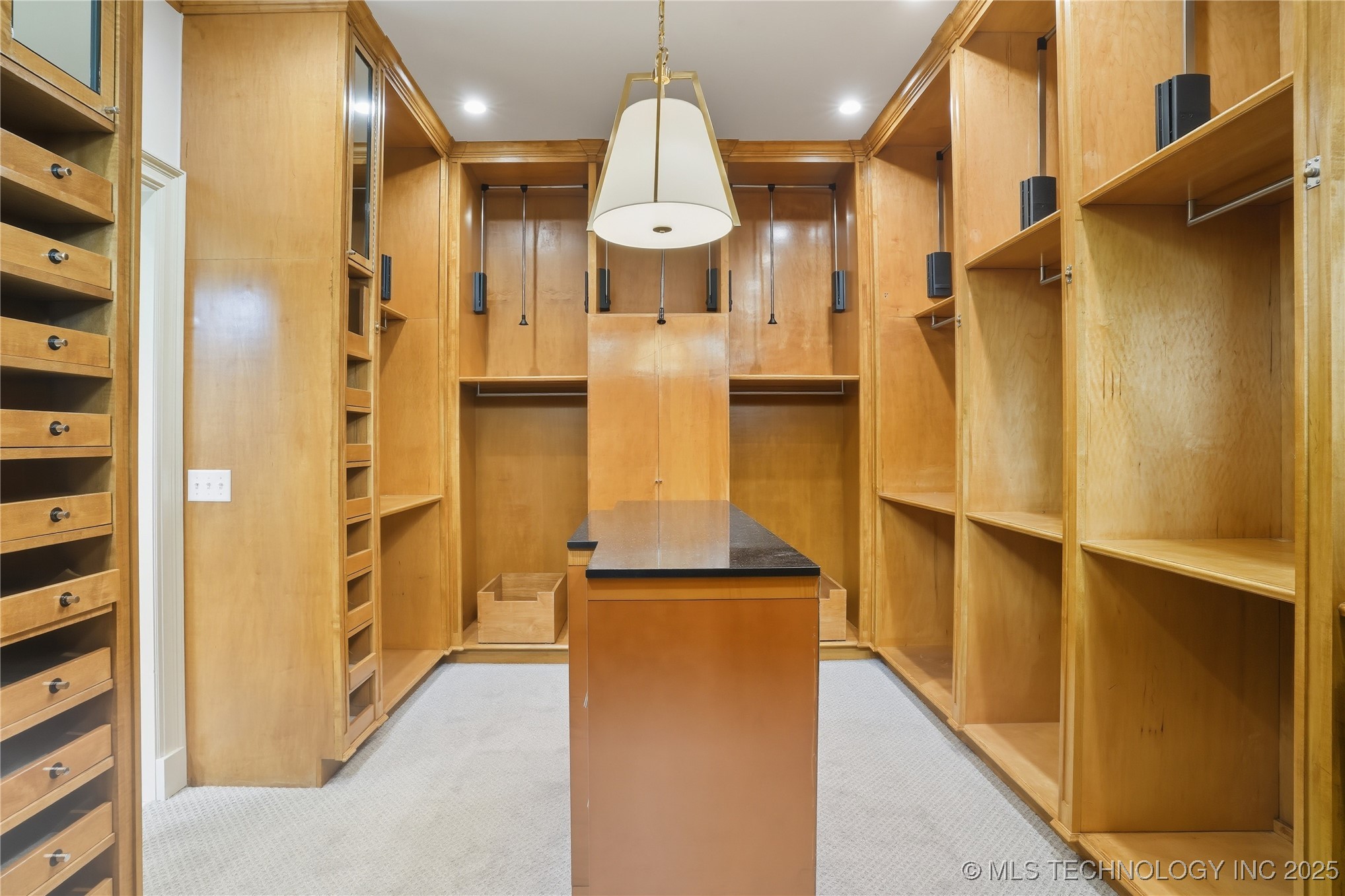 3456 S Atlanta Place Property Photo 26