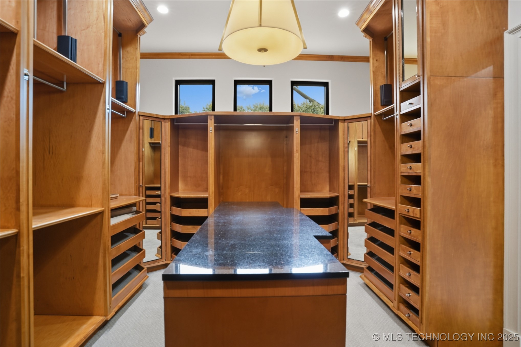 3456 S Atlanta Place Property Photo 27