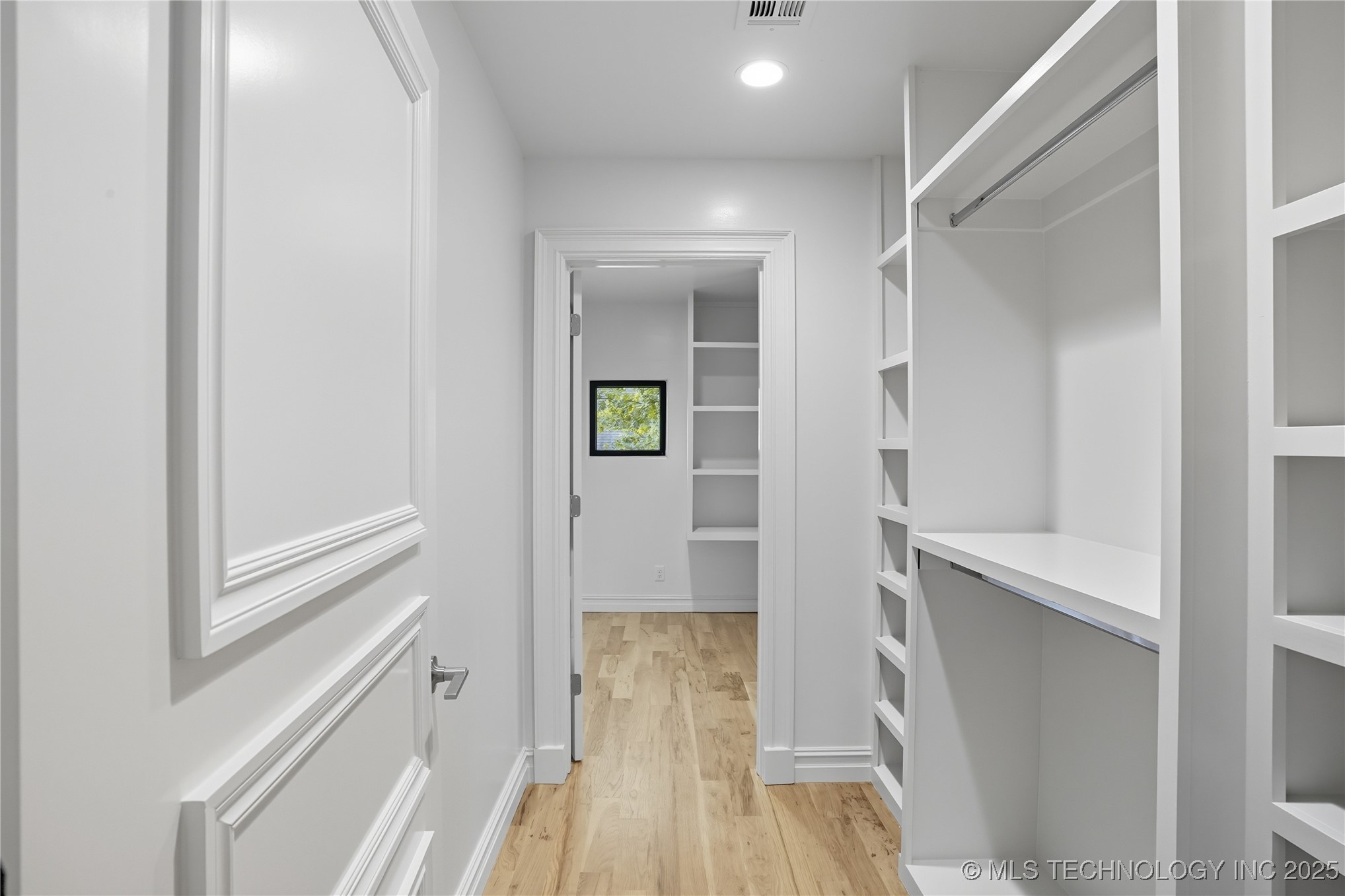 3456 S Atlanta Place Property Photo 33