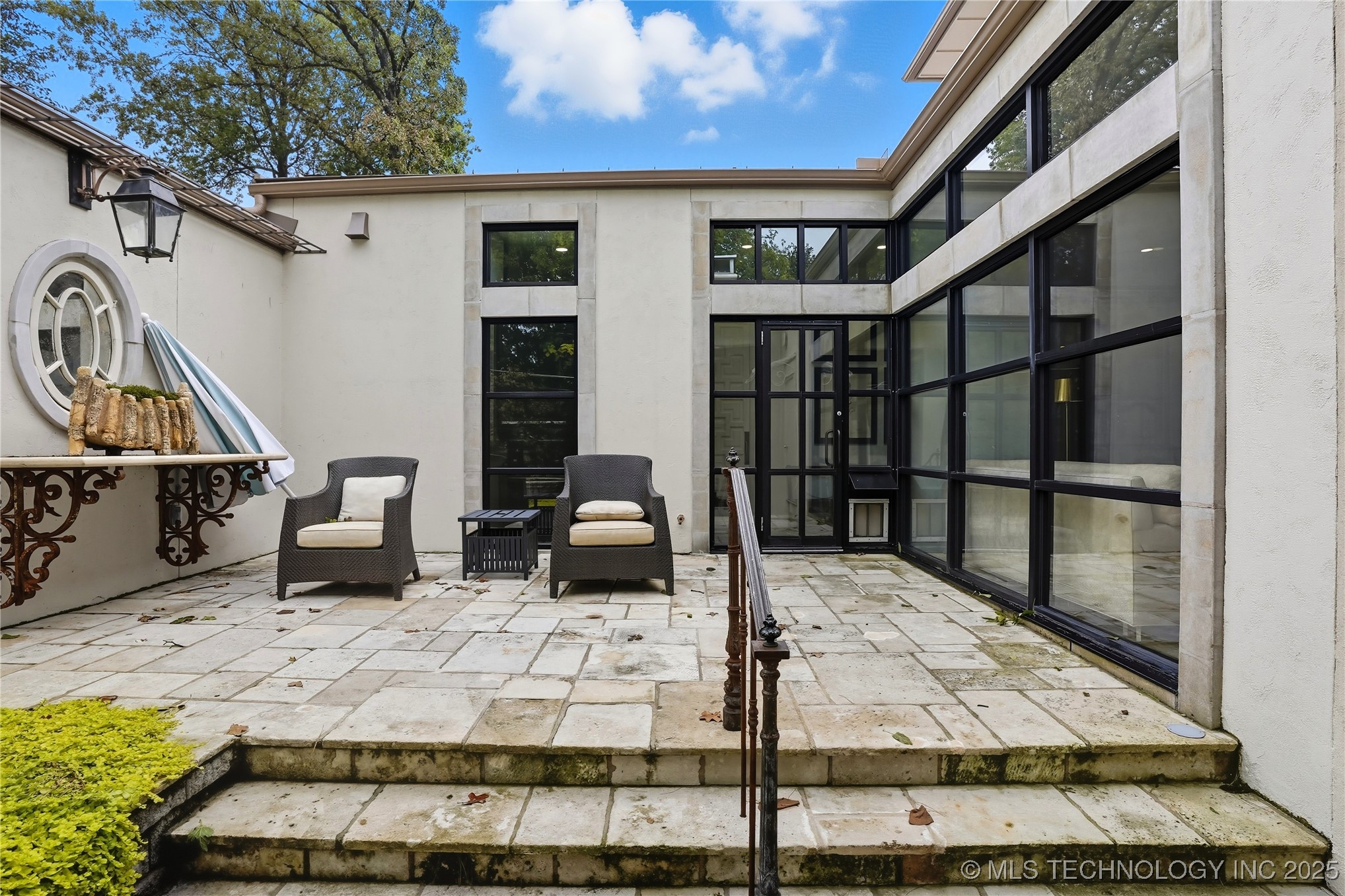 3456 S Atlanta Place Property Photo 44