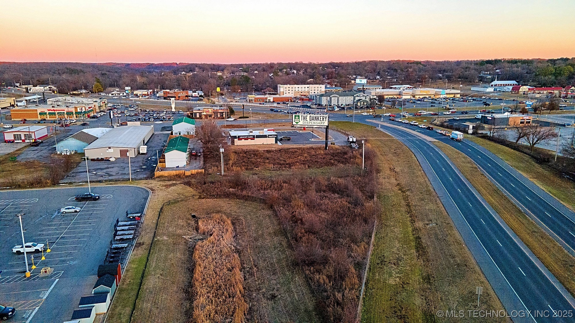 1980 S Muskogee Avenue Property Photo 21