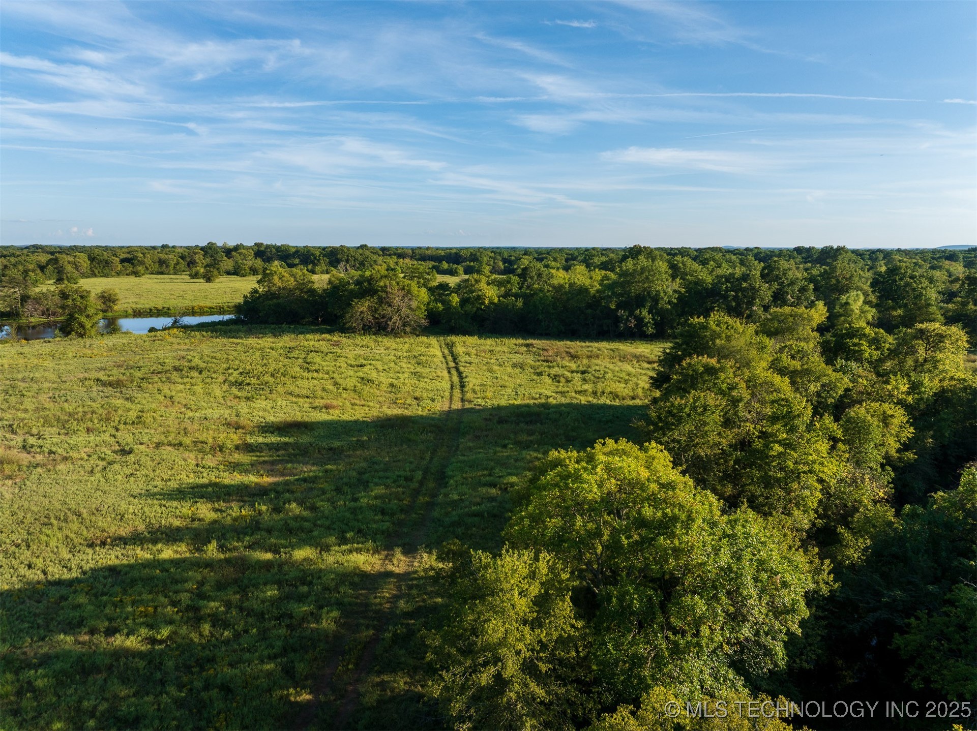 83 E 1010 Property Photo 29