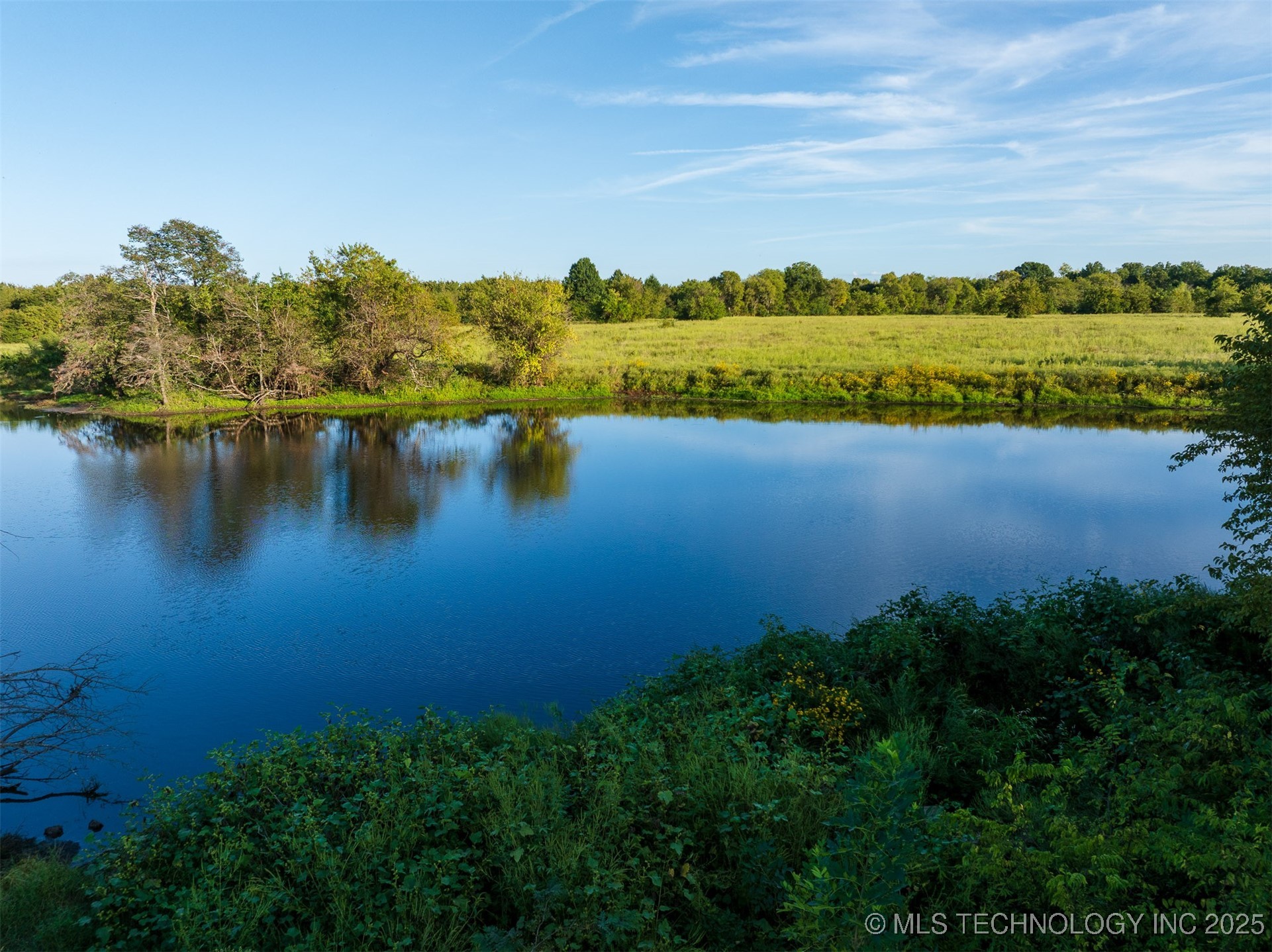 83 E 1010 Property Photo 35