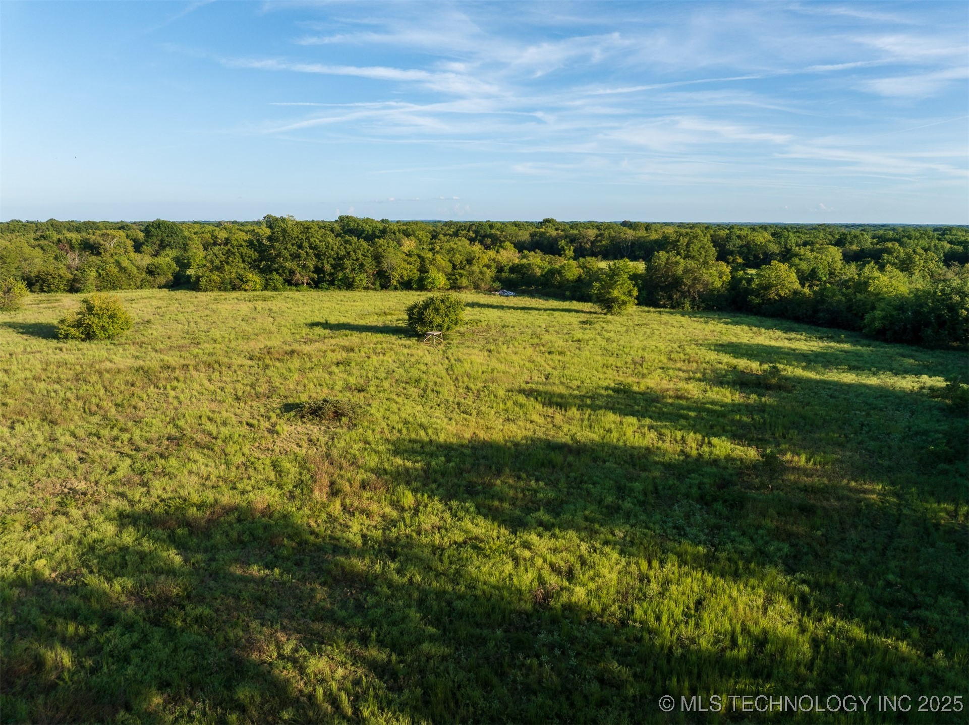 83 E 1010 Property Photo 41