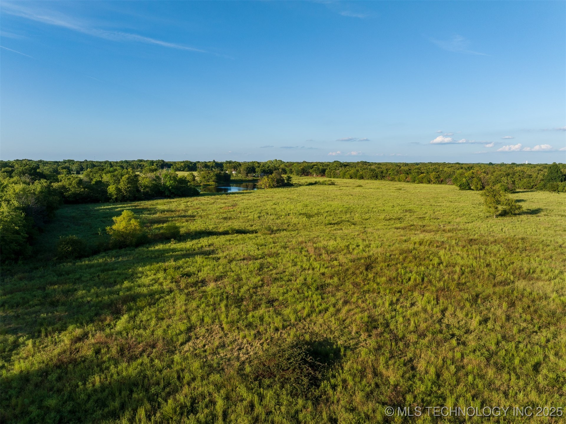 83 E 1010 Property Photo 46