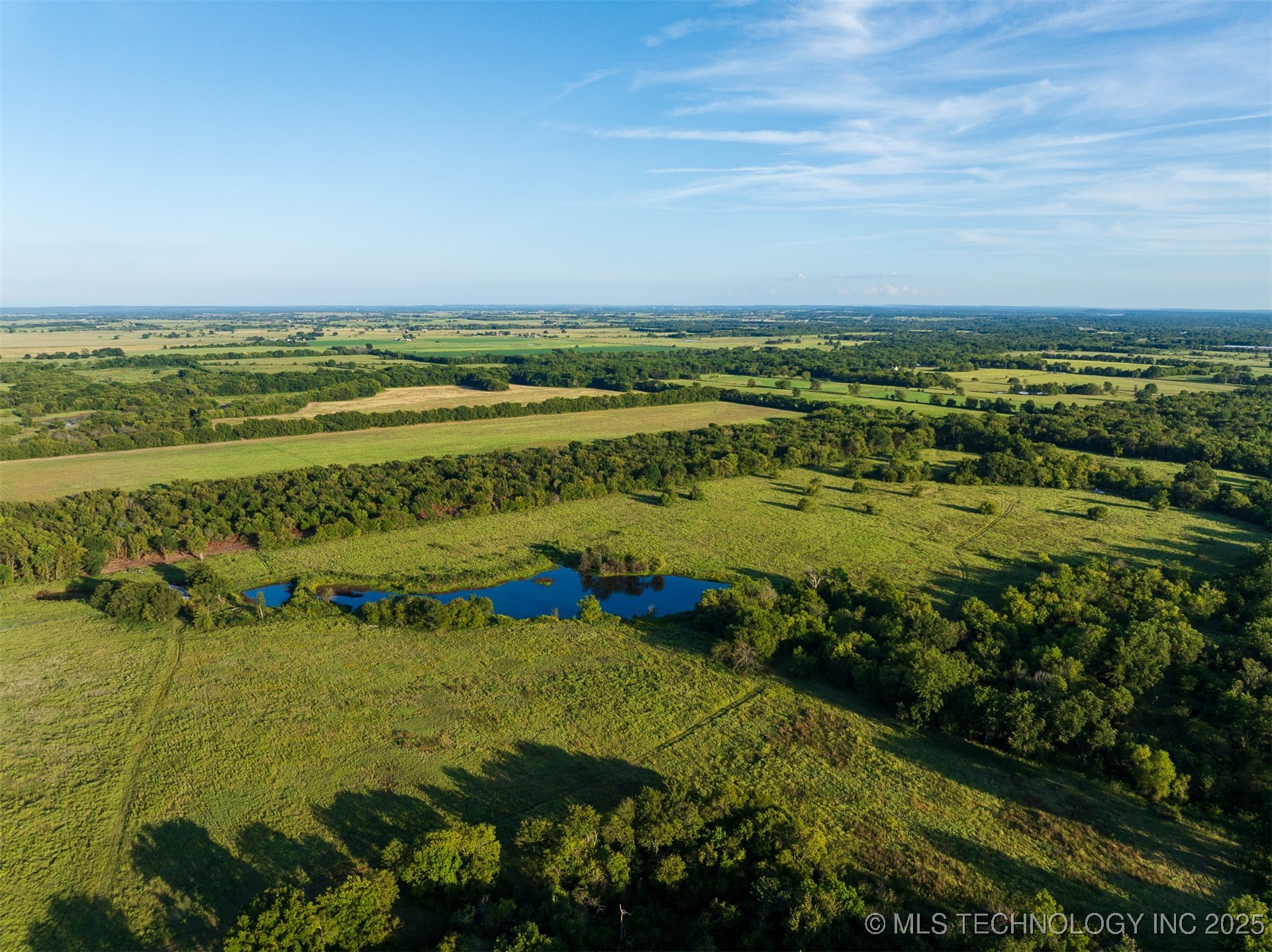 83 E 1010 Property Photo 52