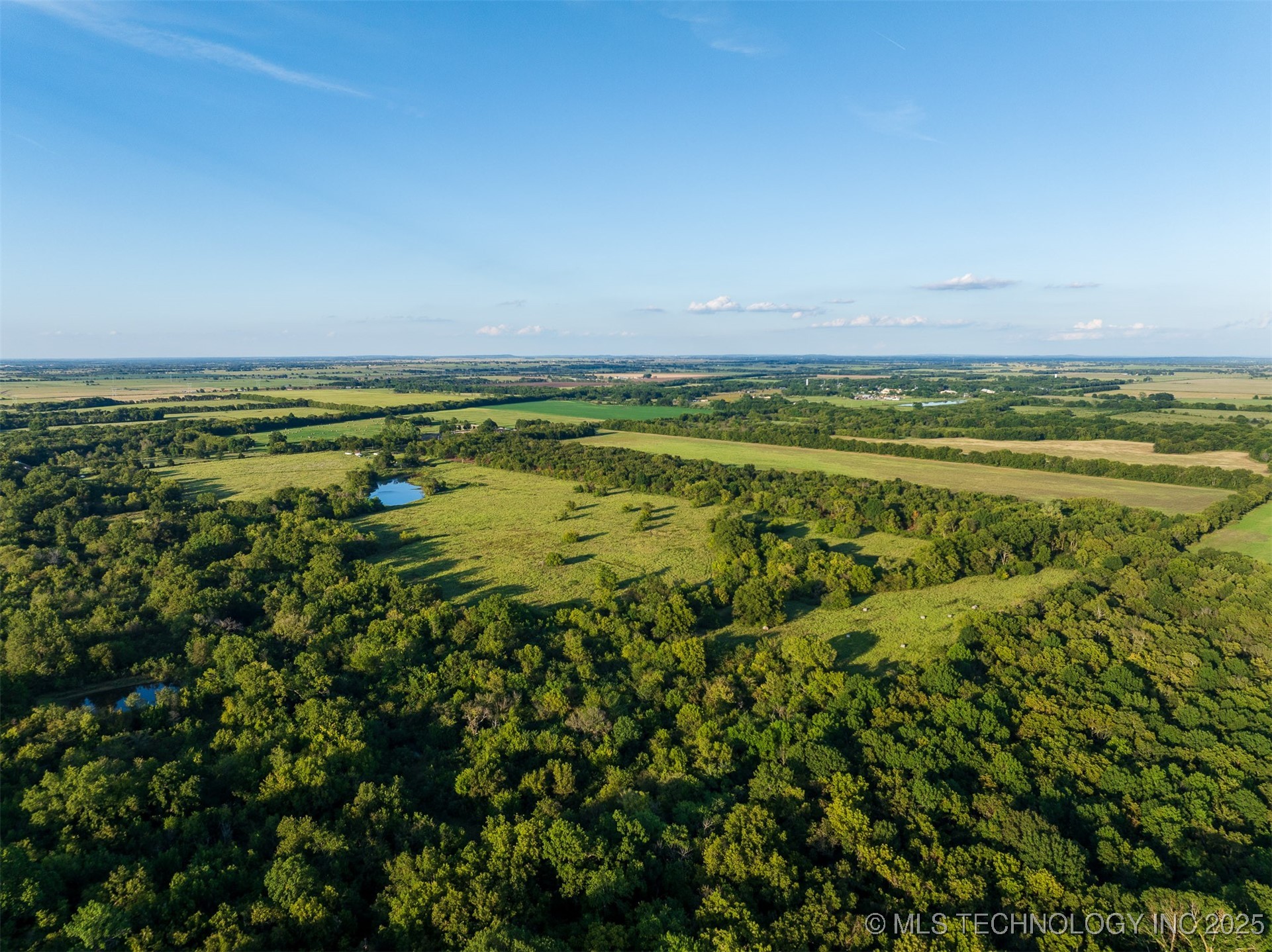 83 E 1010 Property Photo 57