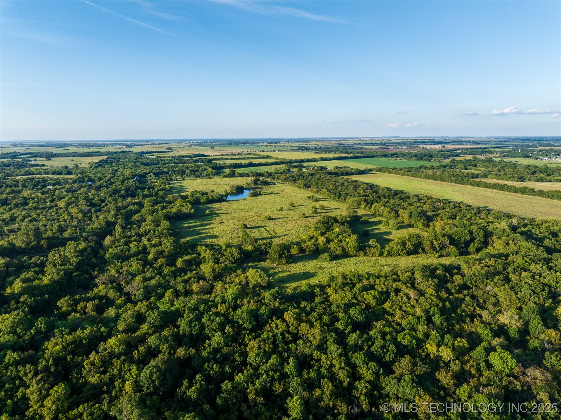 83 E 1010 Property Photo 58