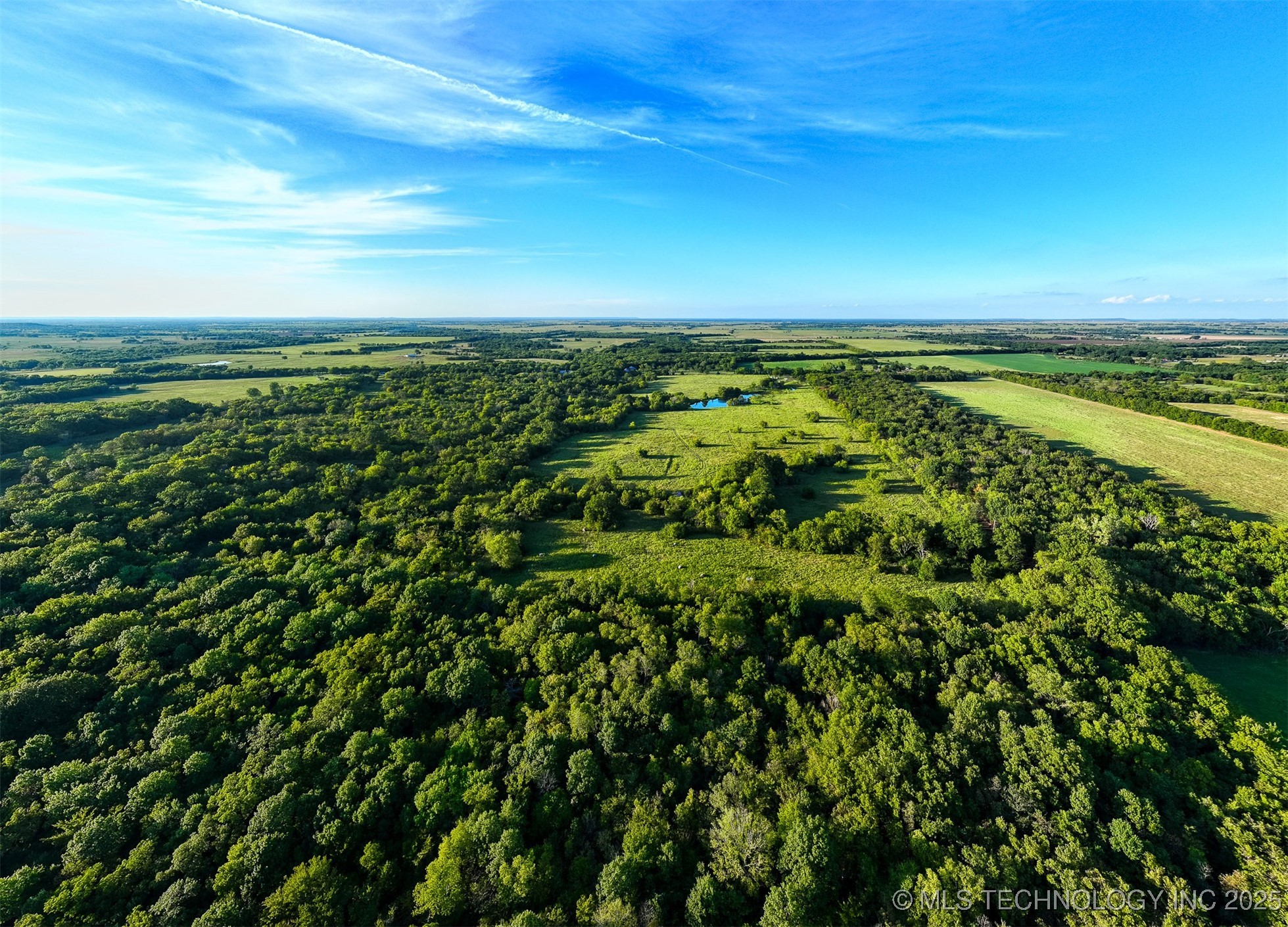 83 E 1010 Property Photo 60