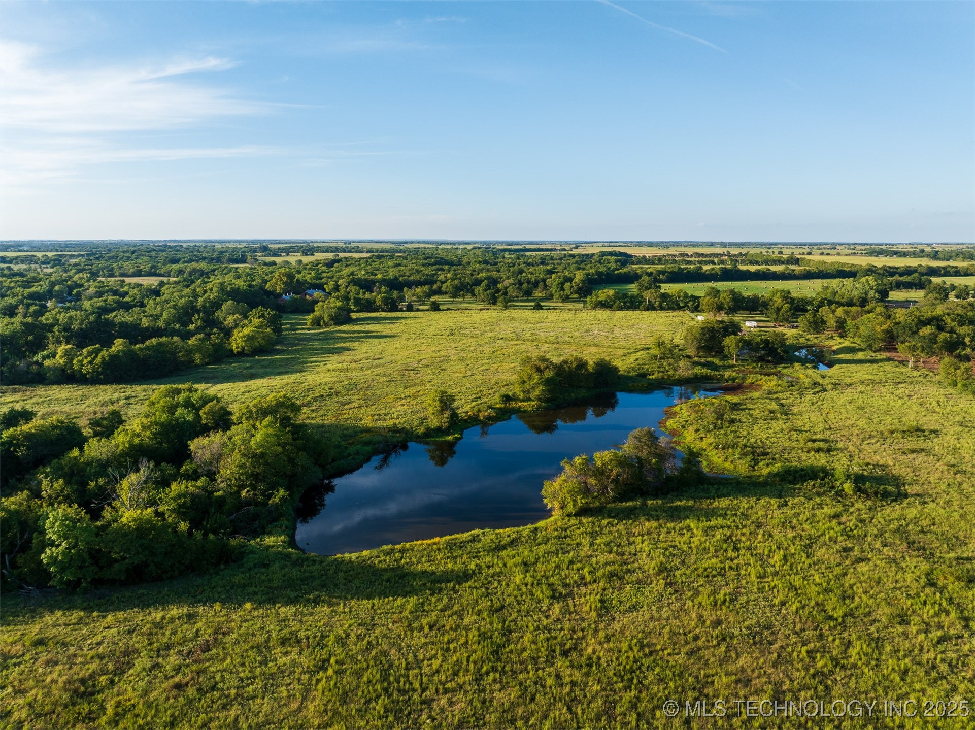 83 E 1010 Property Photo 67