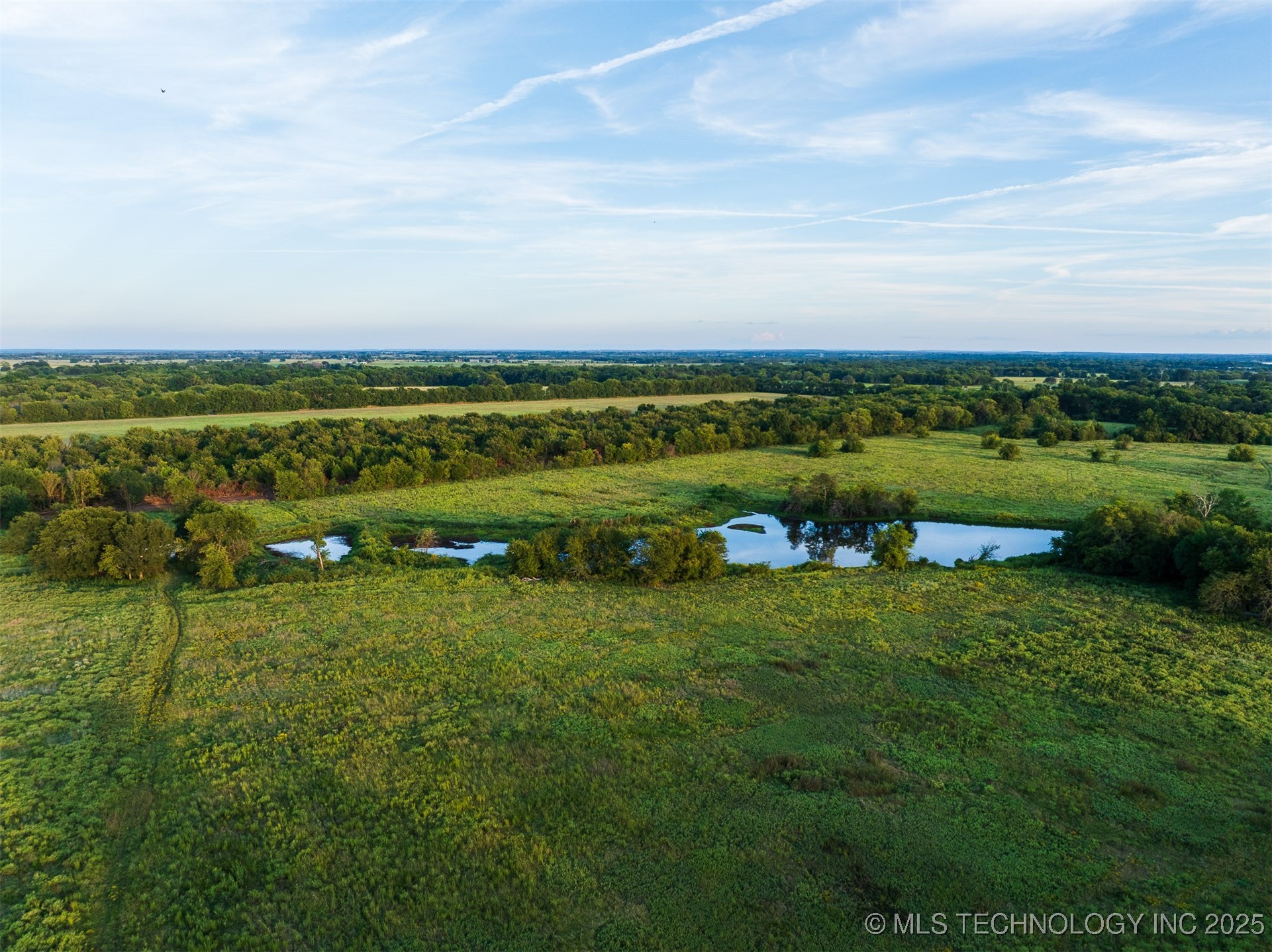83 E 1010 Property Photo 72