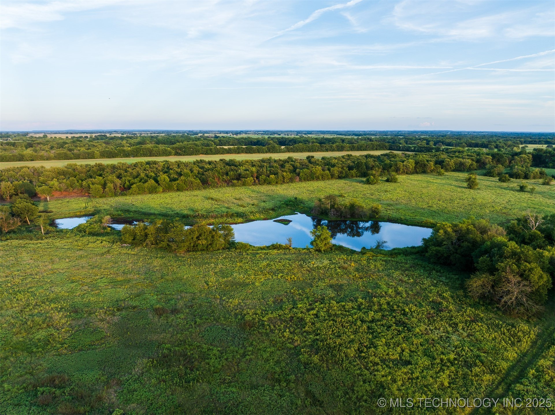 83 E 1010 Property Photo 73