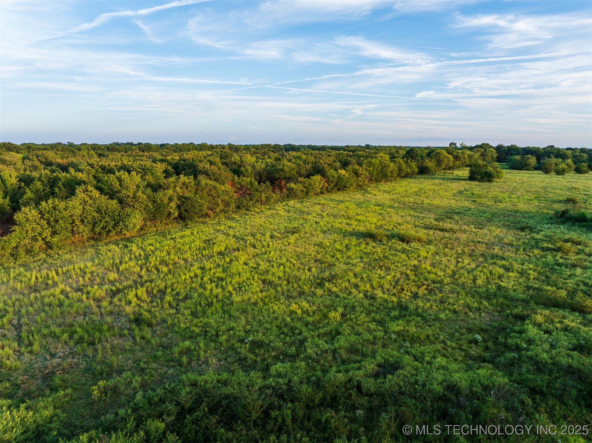 83 E 1010 Property Photo 76