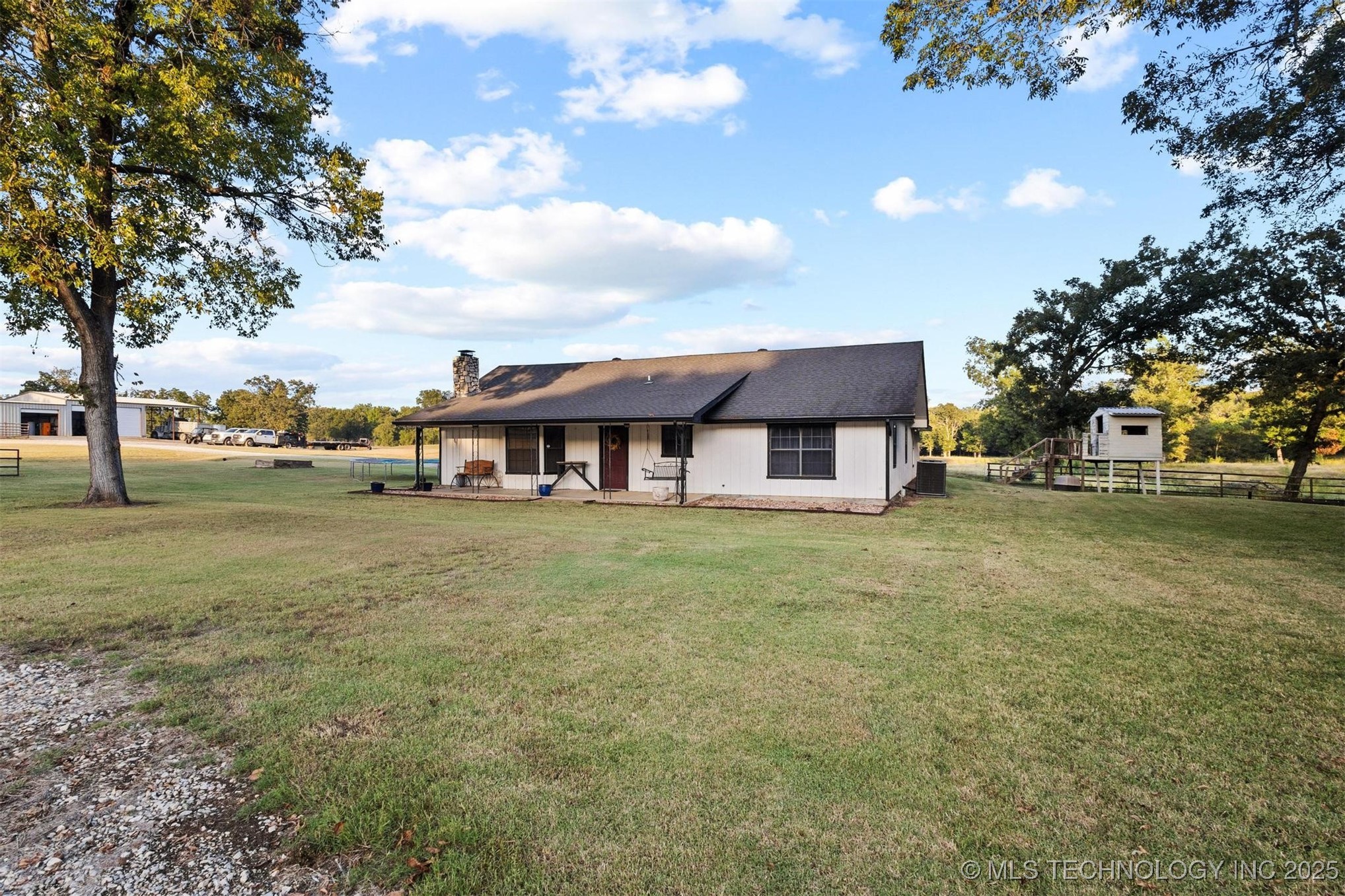 17428 Cumberland Road Property Photo 4