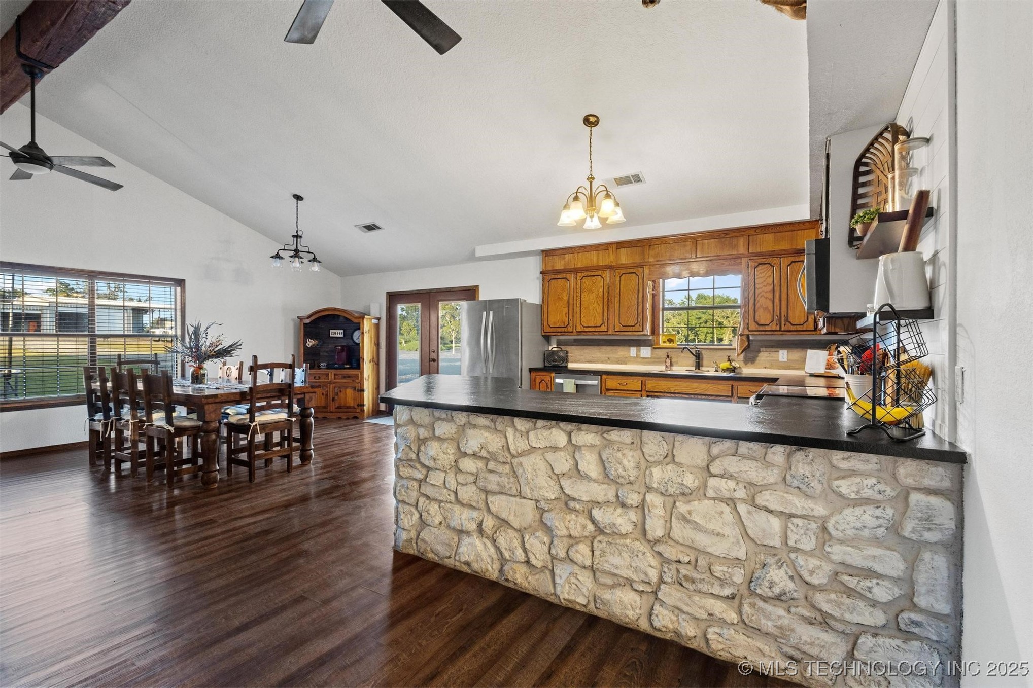 17428 Cumberland Road Property Photo 12