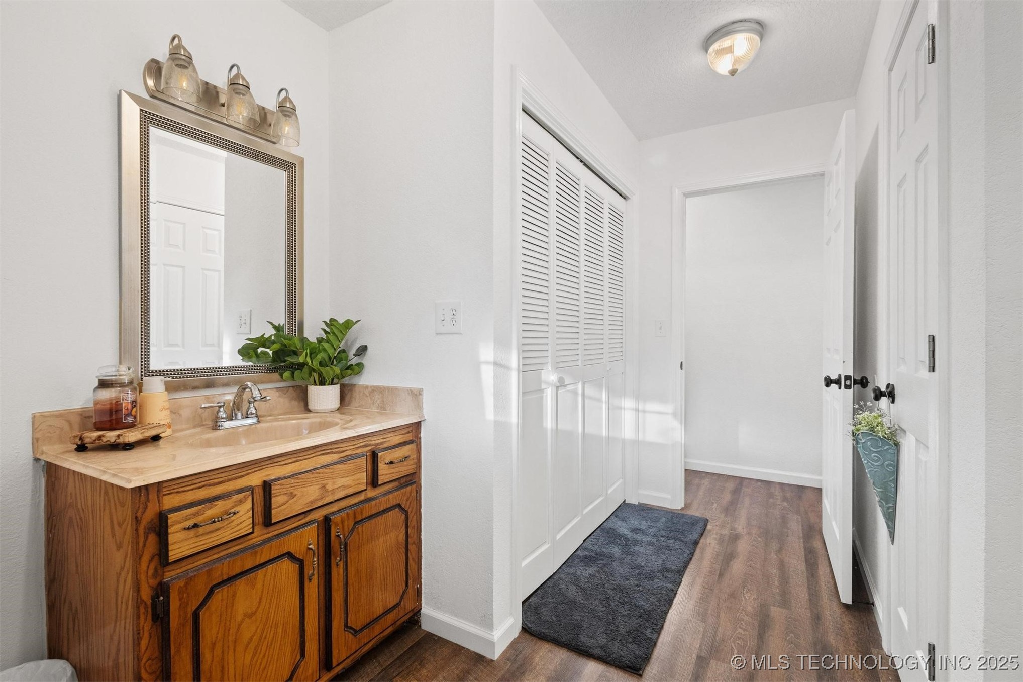 17428 Cumberland Road Property Photo 17