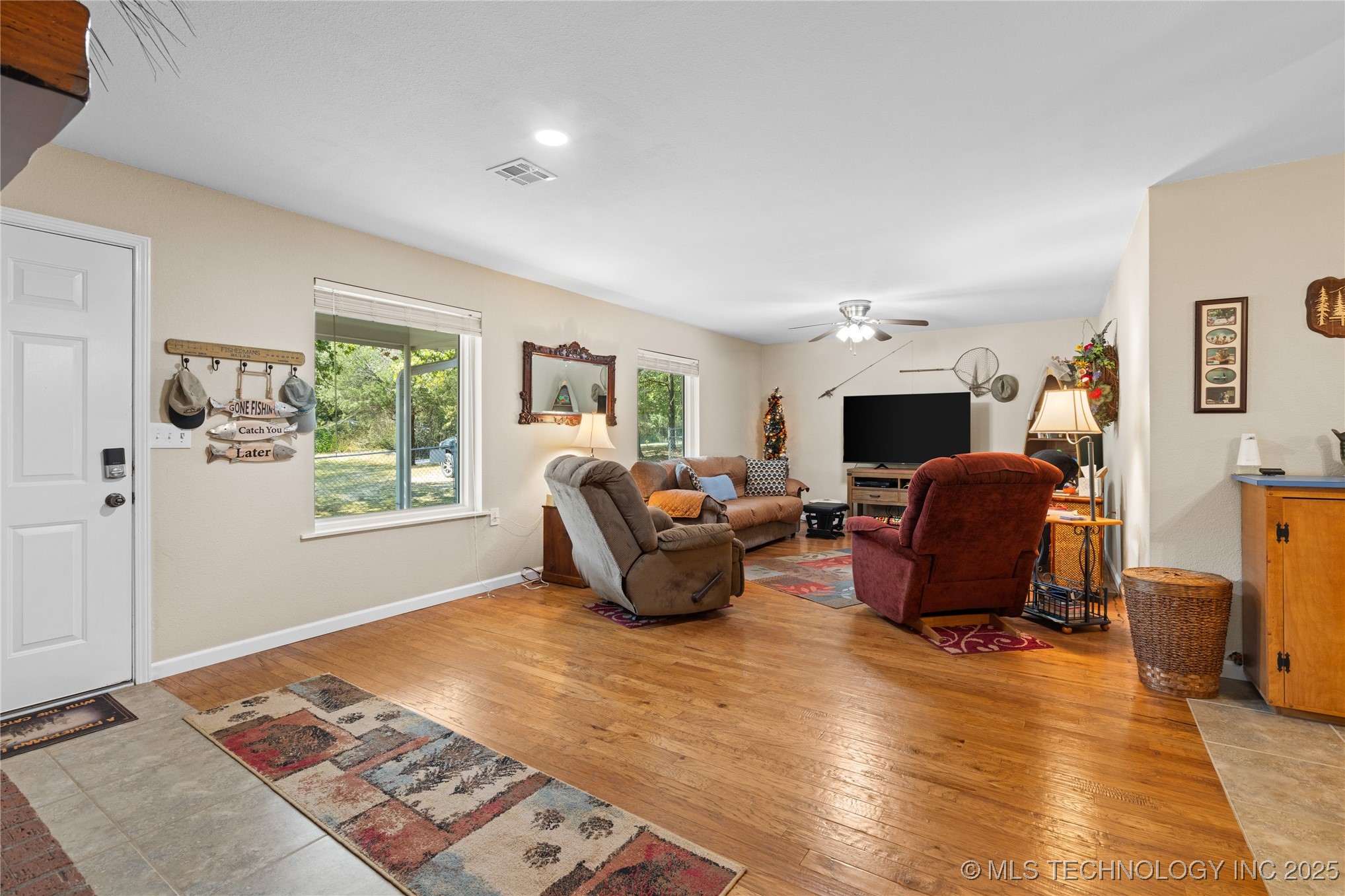 449609 E 953 Road Property Photo 6