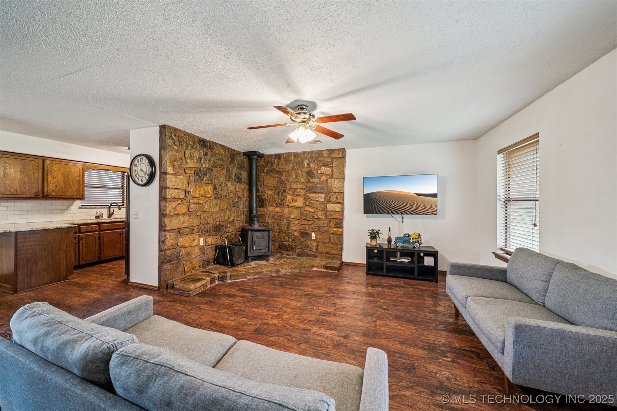 6312 N 428 Road Property Photo 6