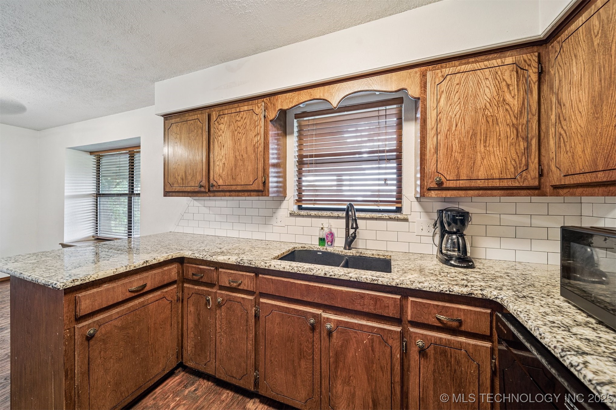 6312 N 428 Road Property Photo 12