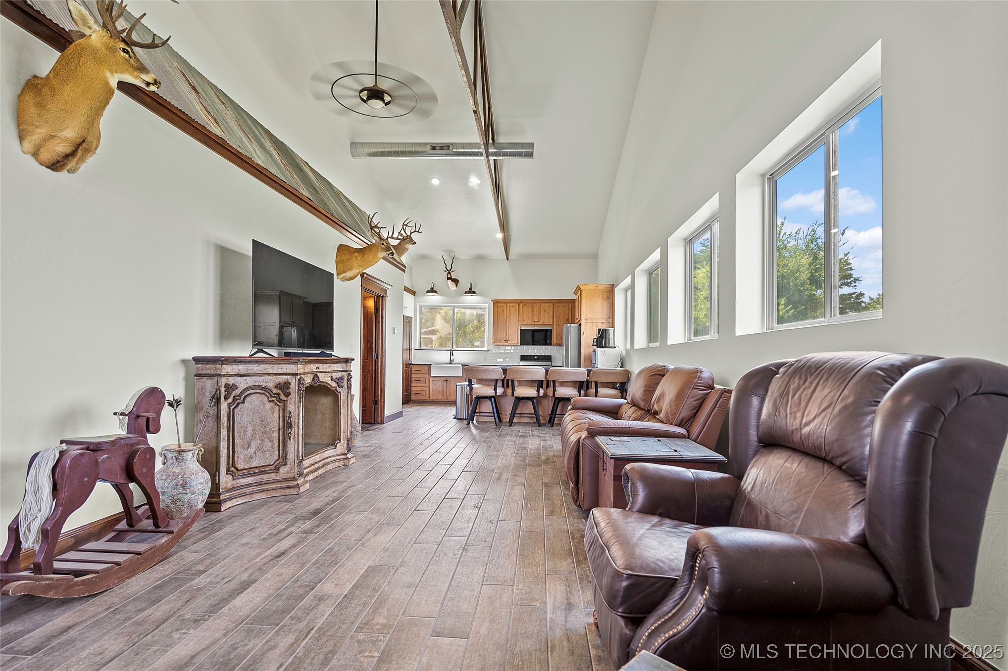 14750 Box Road Property Photo 7