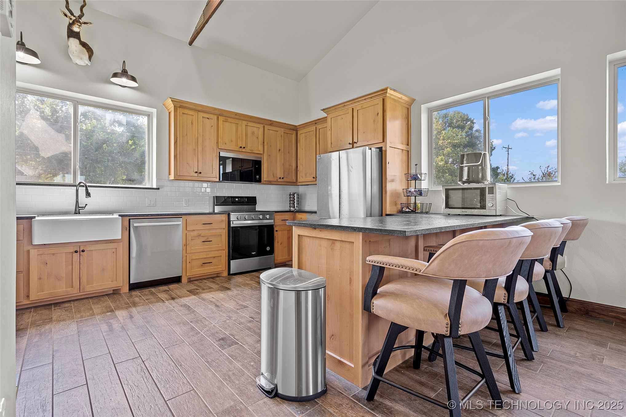 14750 Box Road Property Photo 8