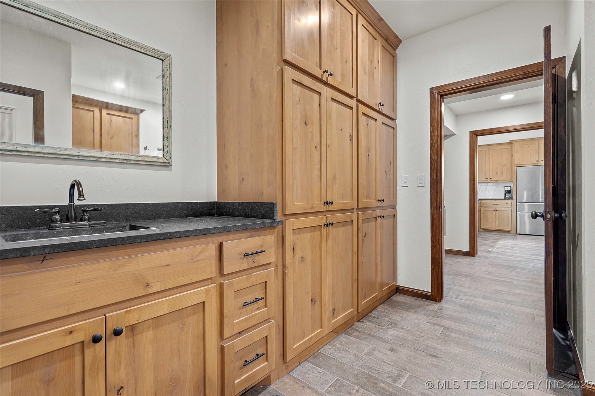 14750 Box Road Property Photo 16