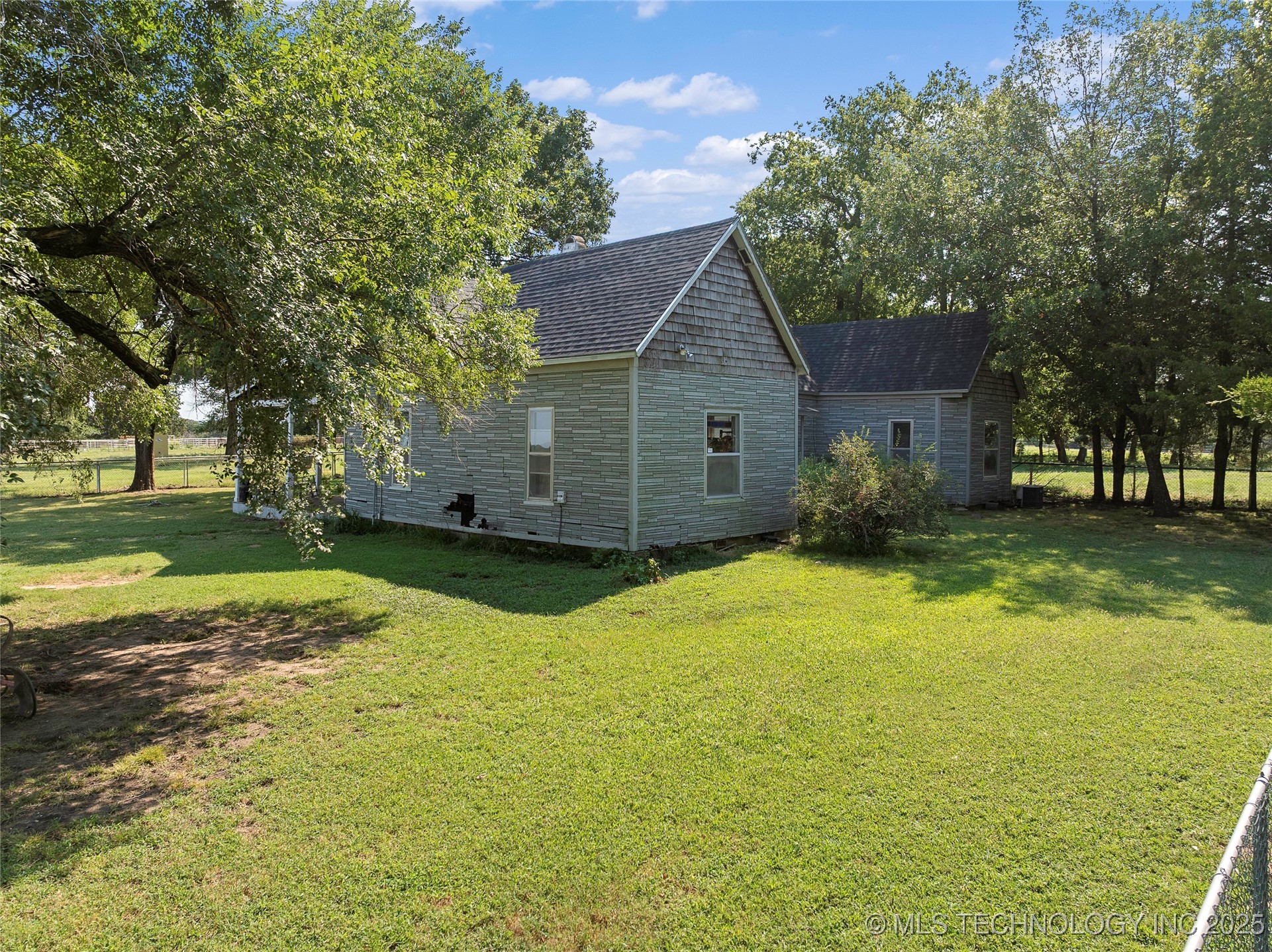 14750 Box Road Property Photo 24