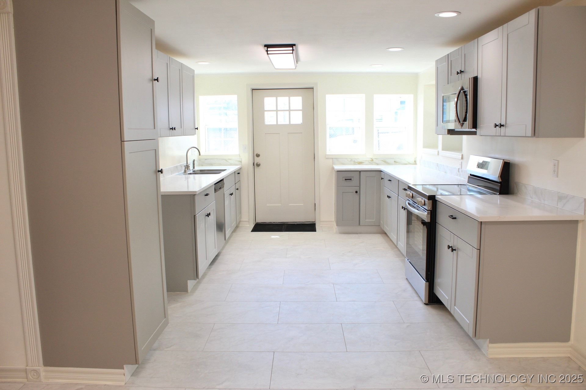 62 Sportsmans Drive Property Photo 21