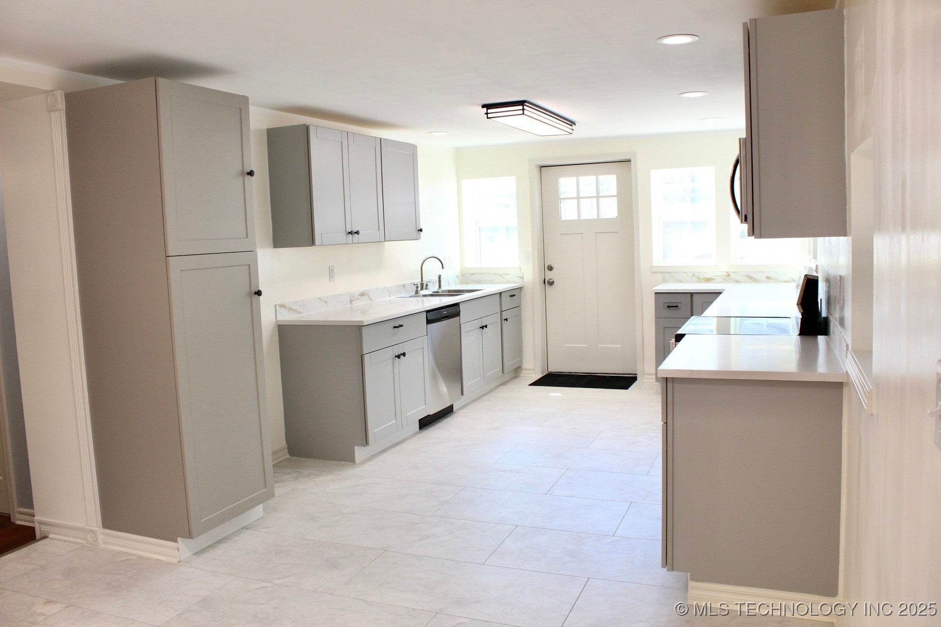 62 Sportsmans Drive Property Photo 22