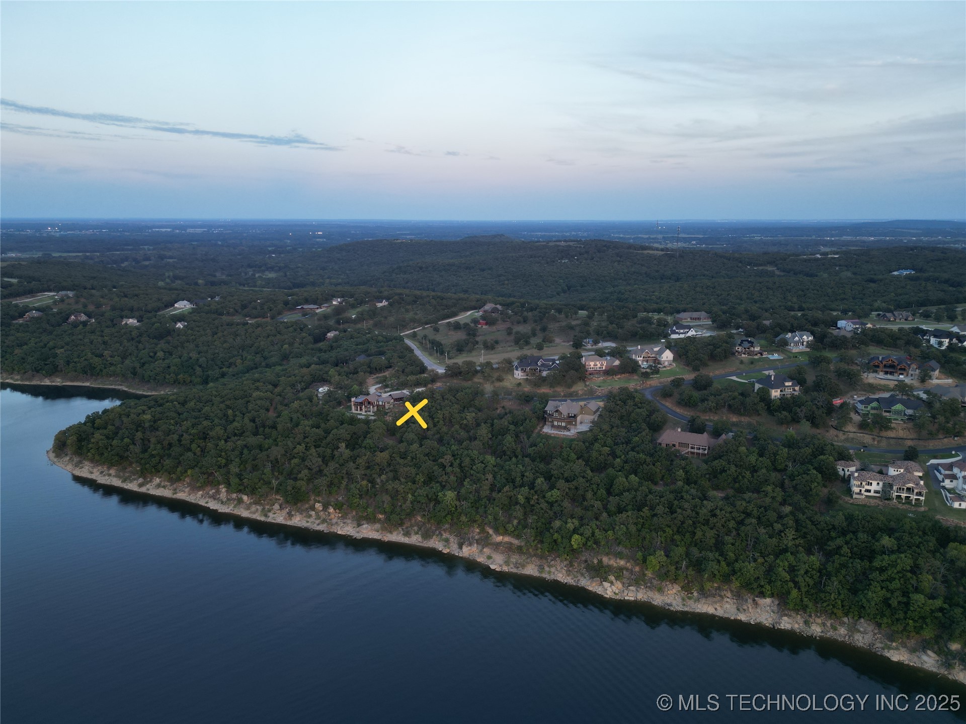 Lakeview Road Property Photo 8