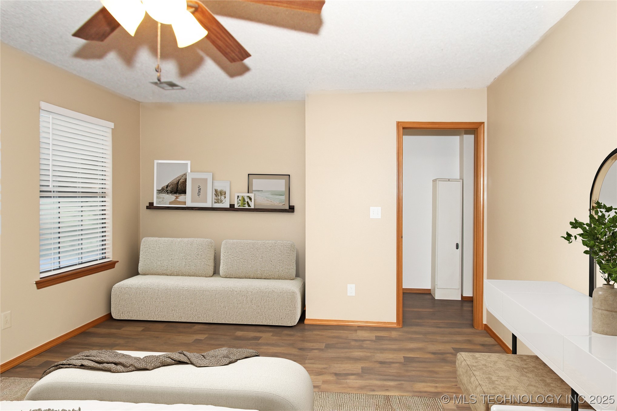 9904 E Northlea Property Photo 19